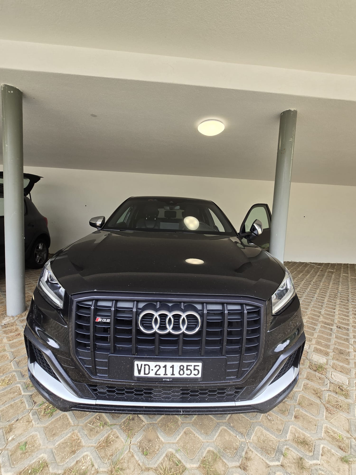 AUDI 2.0 TFSI quattro S-Tronic-image-4