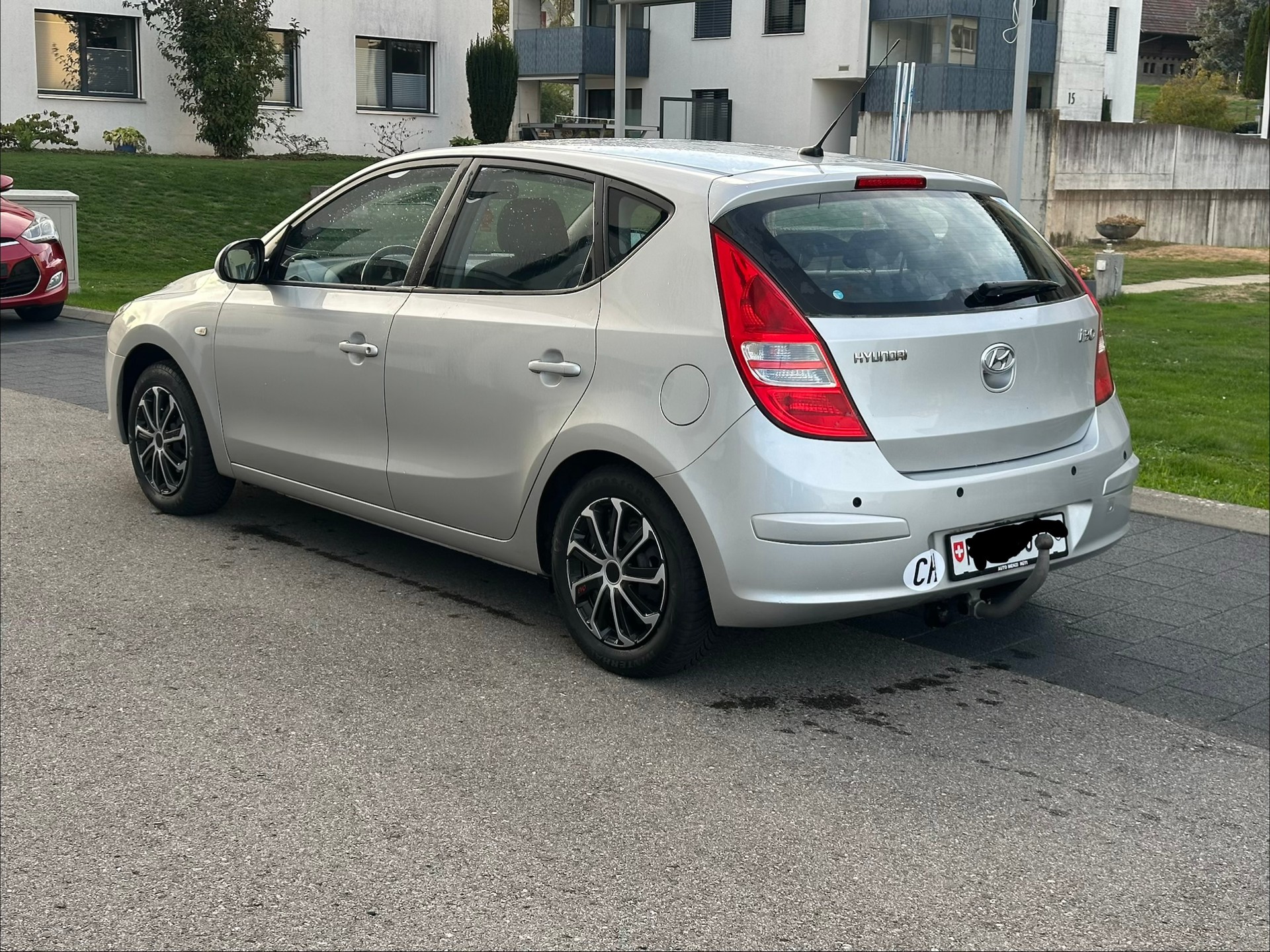 HYUNDAI i30 1.6 Style Automatic-image-8