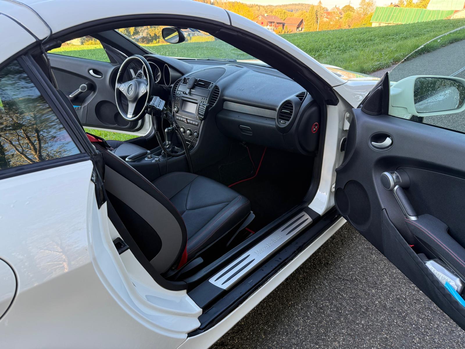 MERCEDES-BENZ SLK 200 Kompressor-image-4