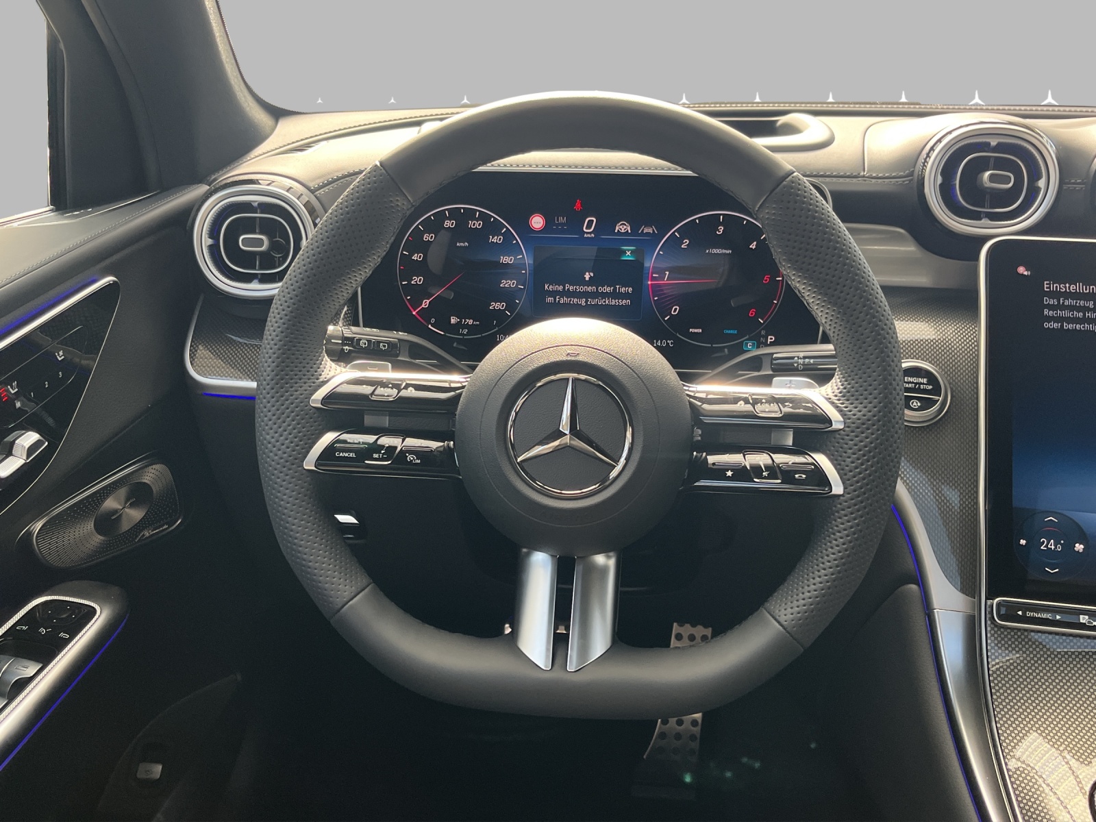 MERCEDES-BENZ GLC 300 d 4Matic 9G-Tronic-image-7
