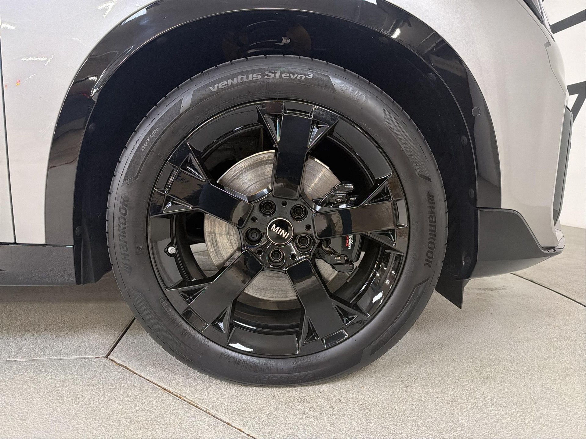 MINI Countryman SE ALL4-image-6