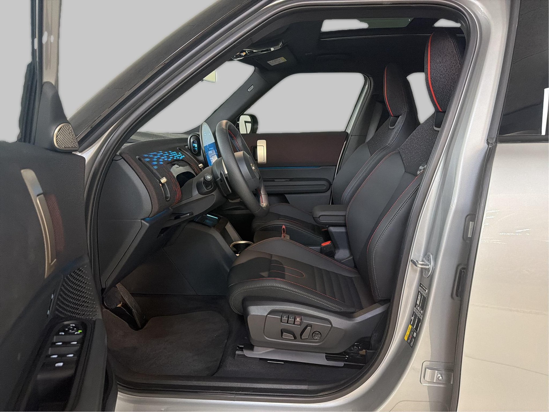 MINI Countryman SE ALL4-image-13