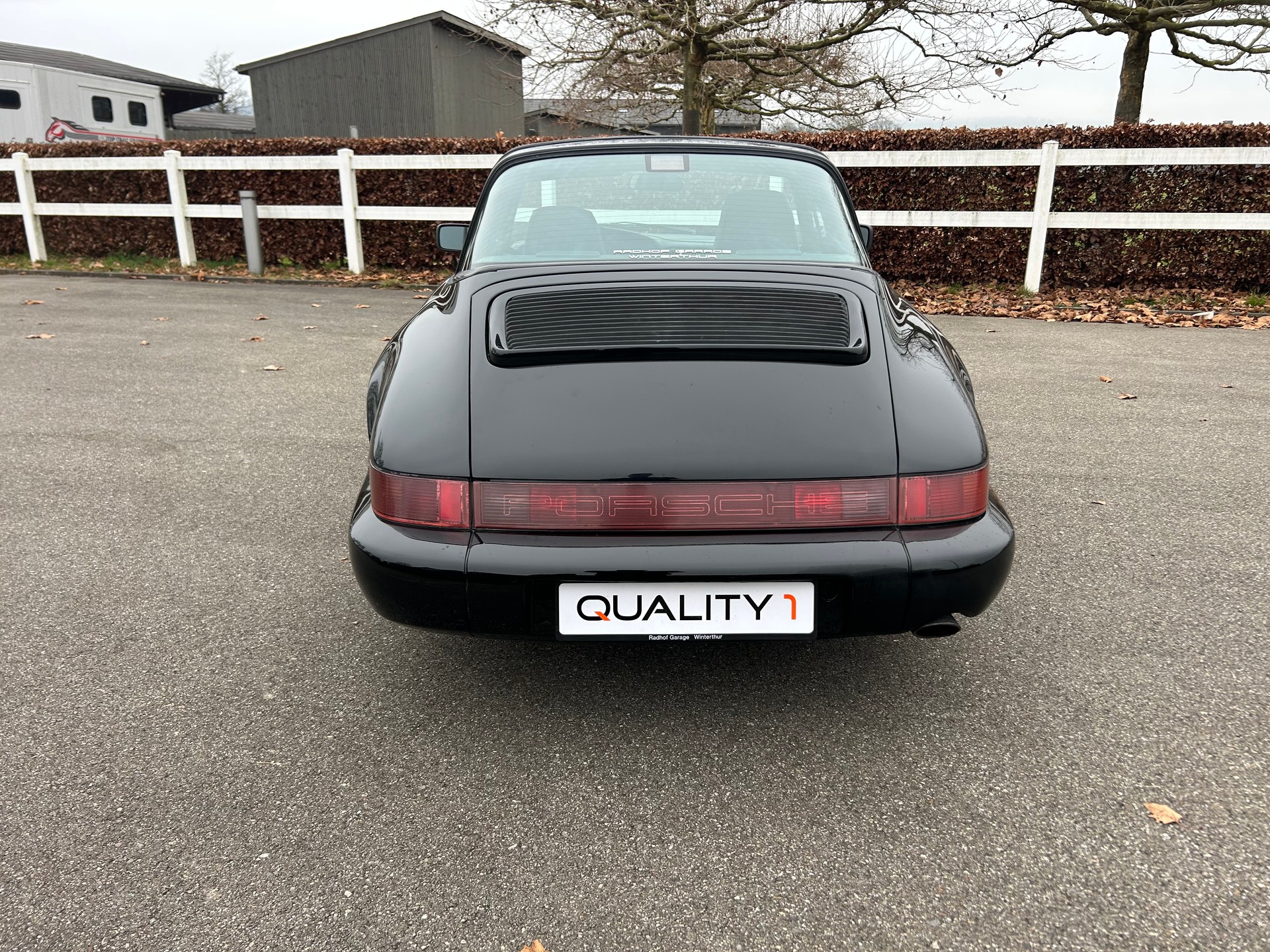 PORSCHE 911 Carrera 2 Targa-image-3