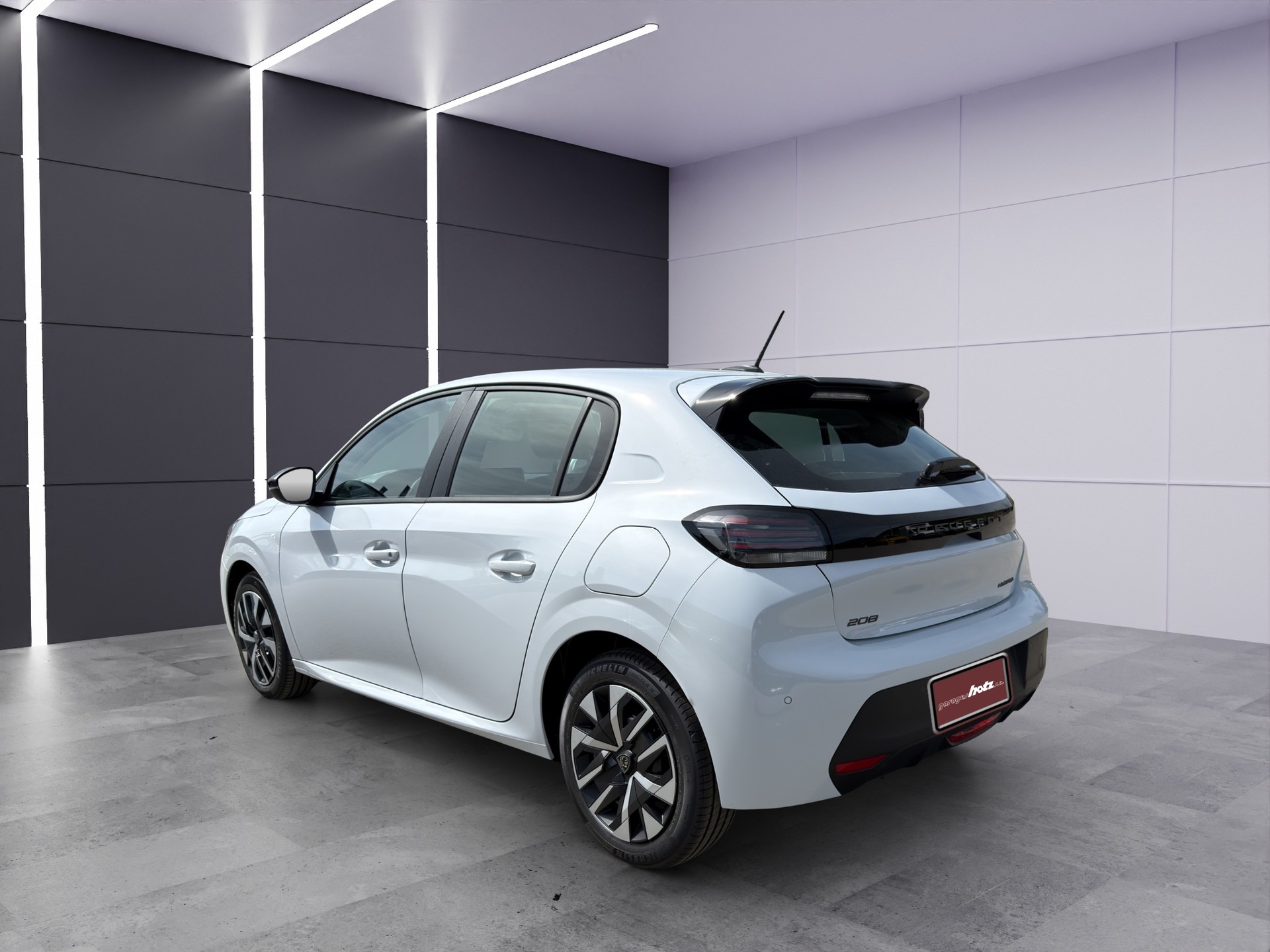 PEUGEOT 208 1.2 MHEV Style-image-3