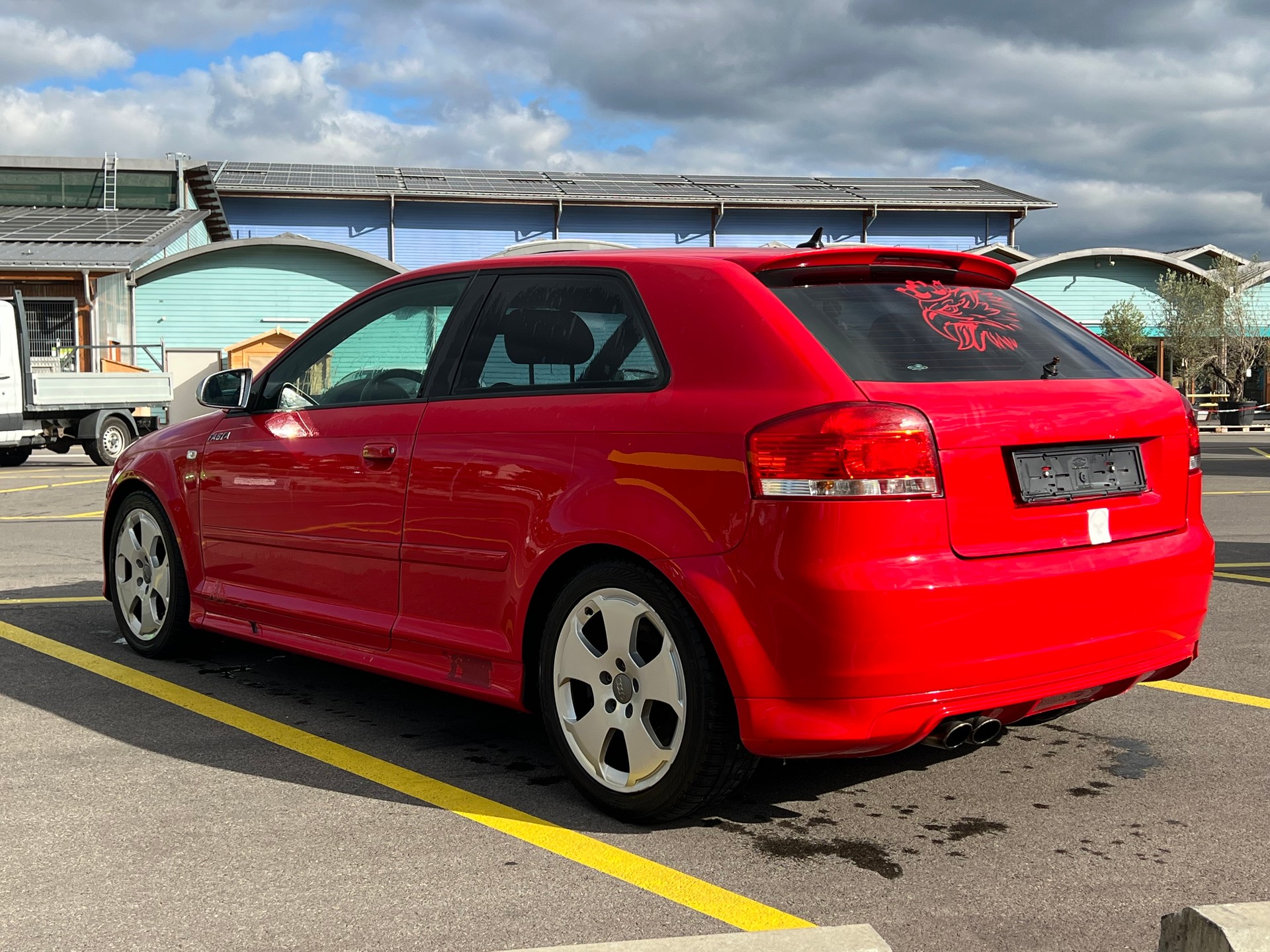 AUDI S3 2.0 Turbo FSI quattro-image-5