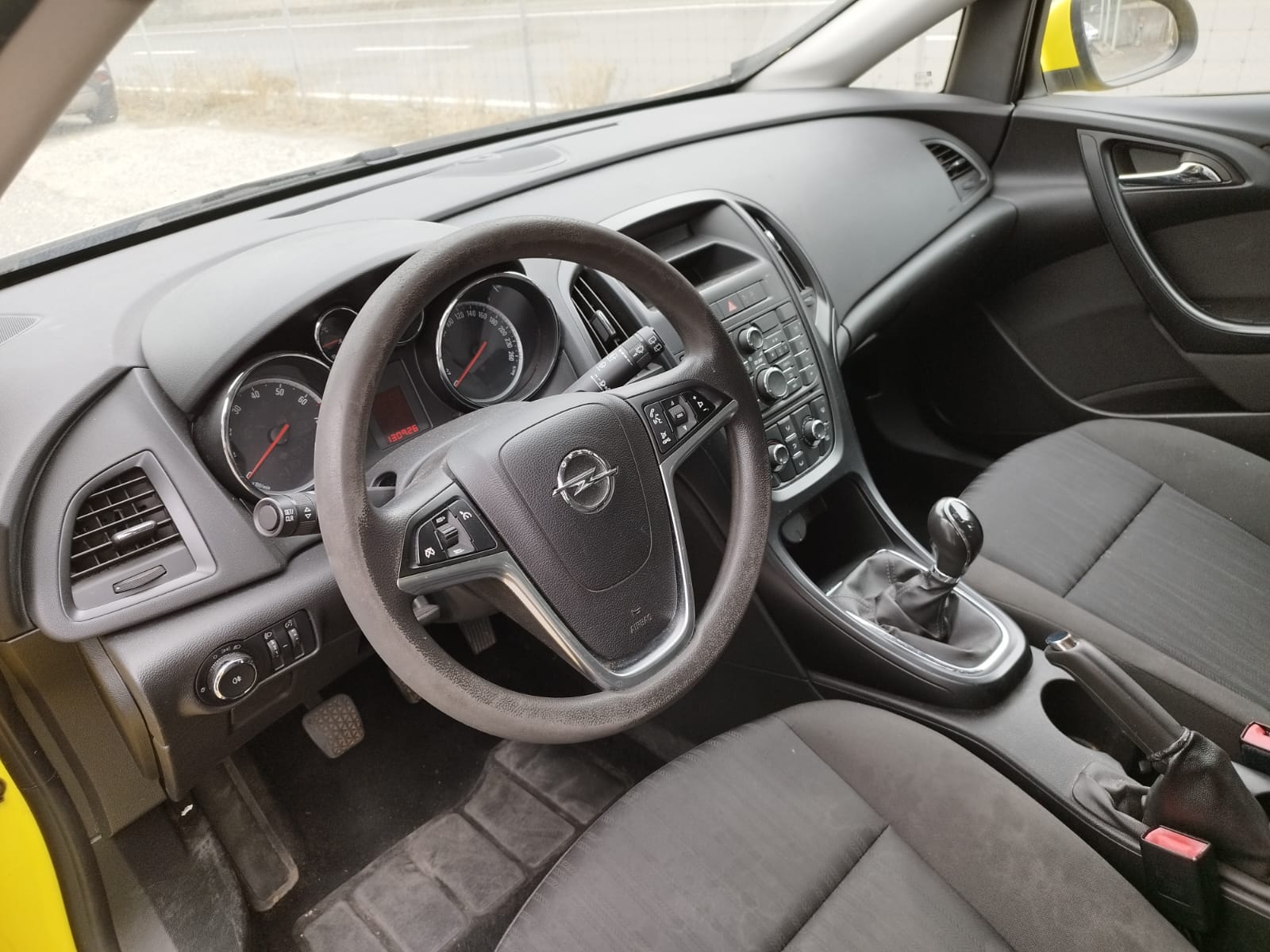 OPEL Astra SportsTourer 1.6i 16V Enjoy-image-11