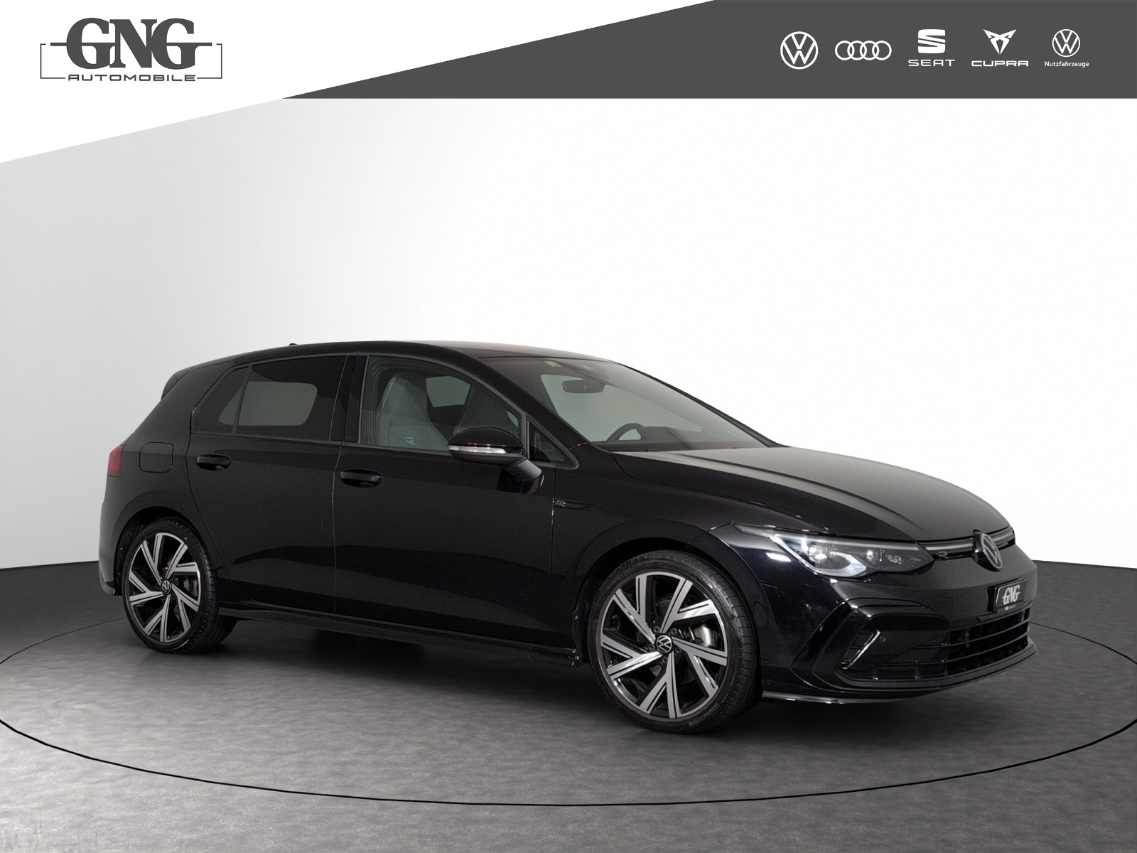 VW Golf 1.5 eTSI mHEV ACT R-Line DSG-image-3