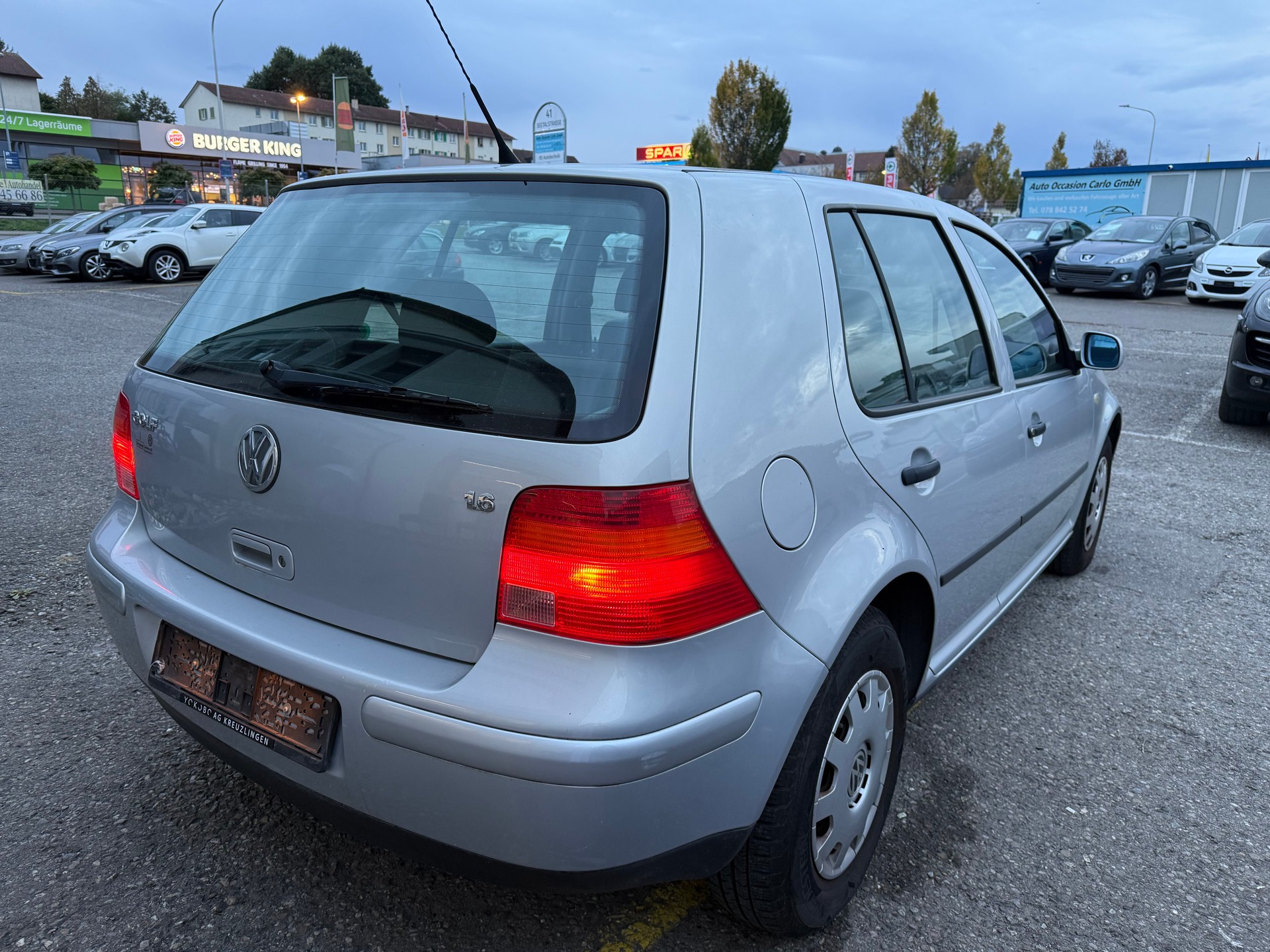VW Golf 1.6 Comfortline-image-11