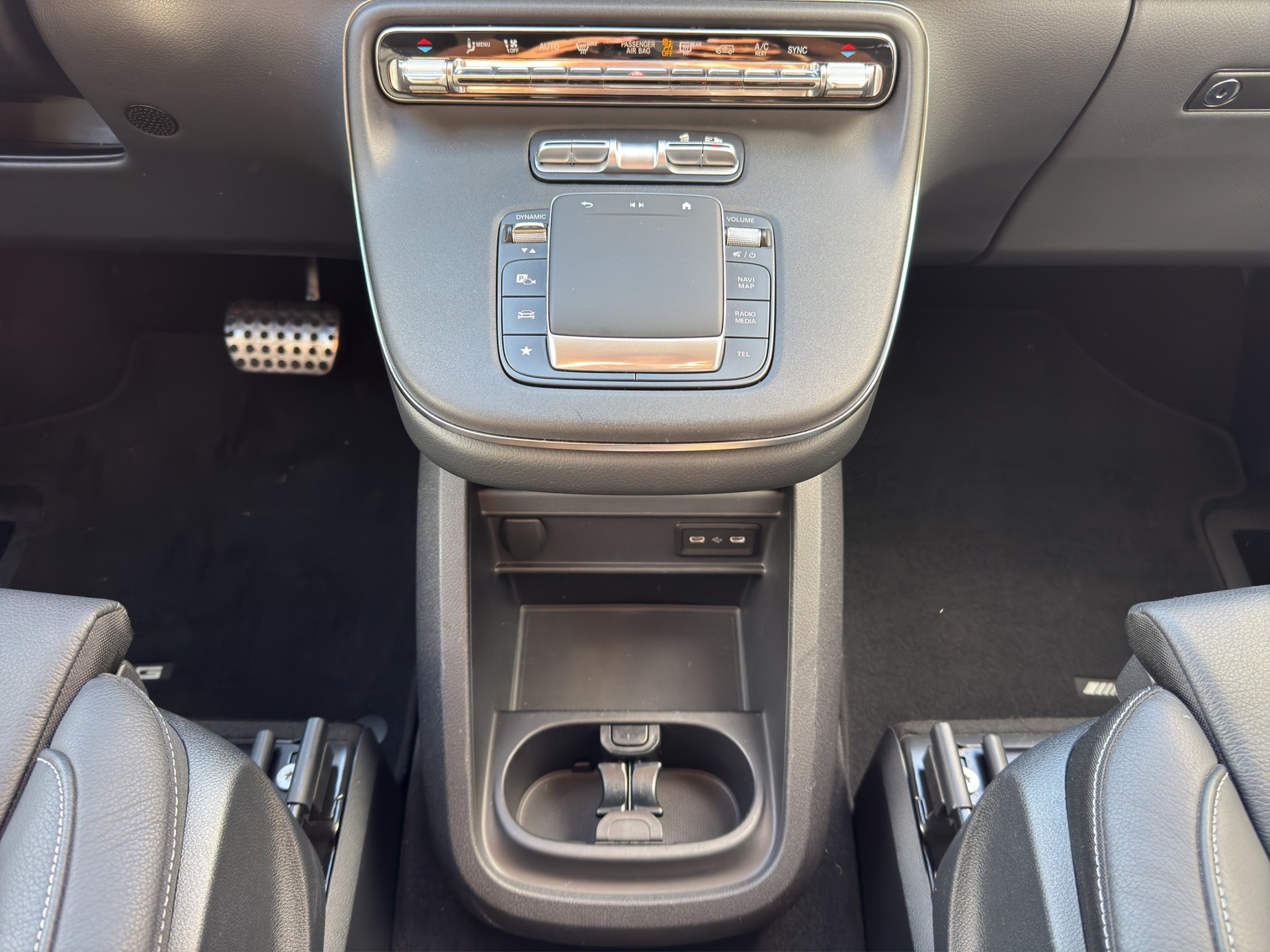 MERCEDES-BENZ Marco Polo 300 d AMG Line L 4Matic - Facelift-image-12