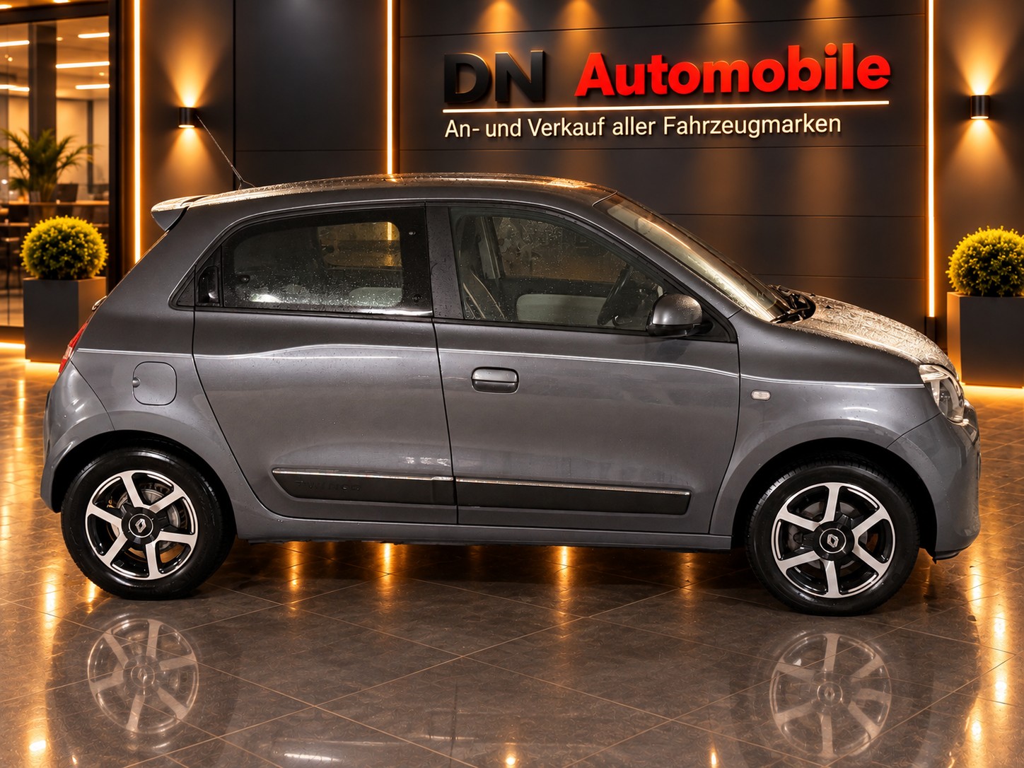 RENAULT Twingo 0.9 Intens-image-2