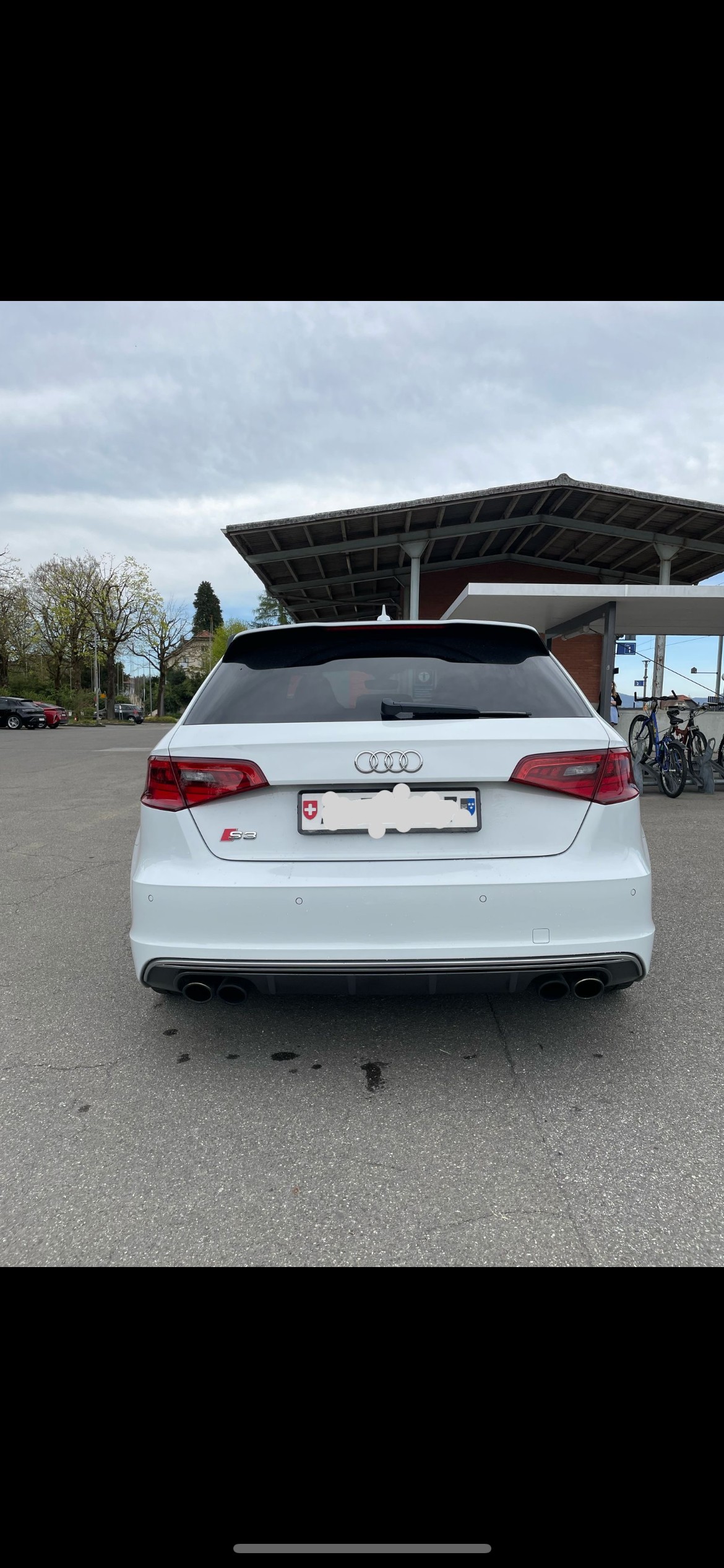 AUDI 2.0 T FSI quattro S-Tronic-image-4