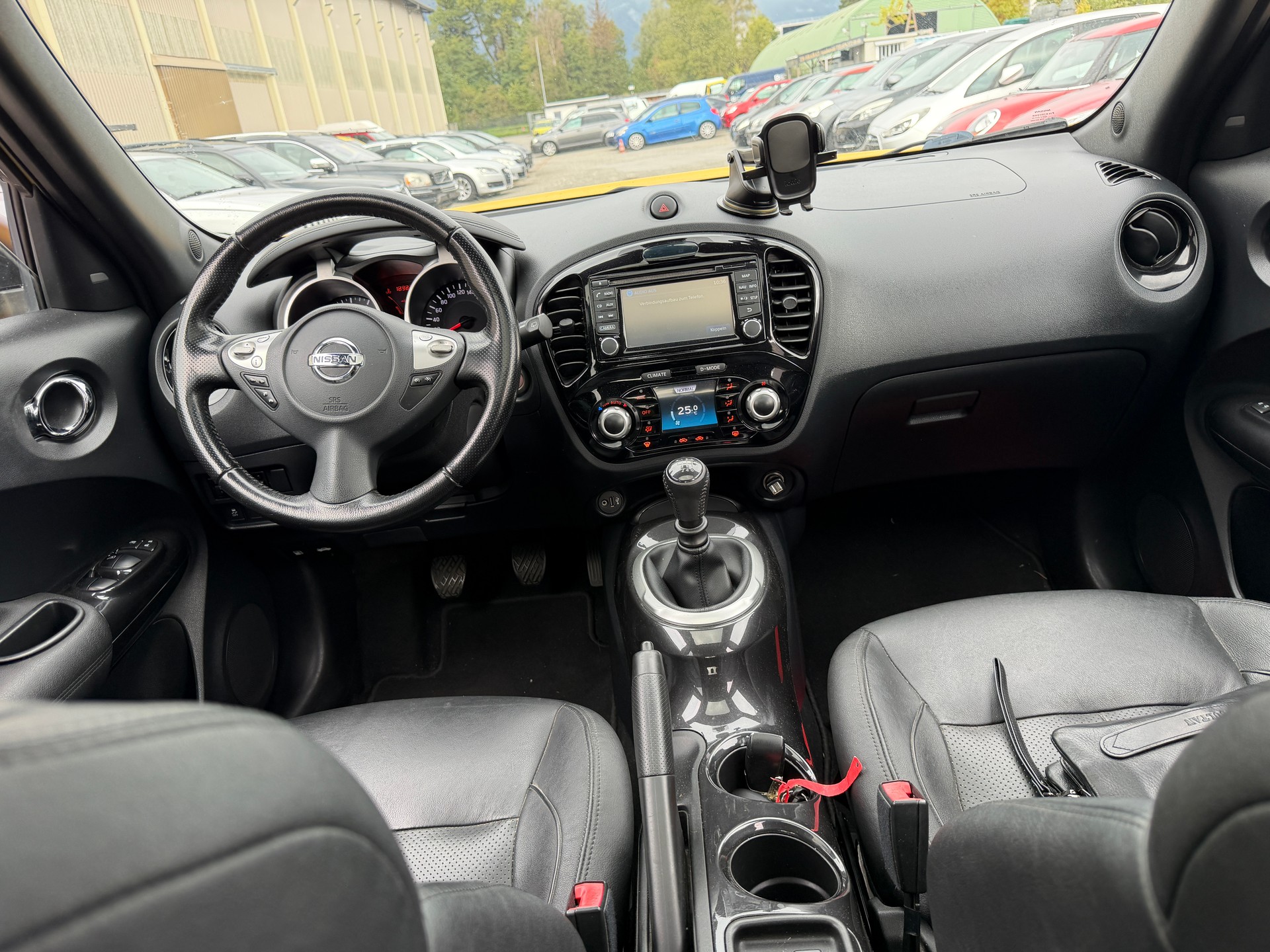 NISSAN Juke 1.2 DIG-T Swiss Edition-image-7