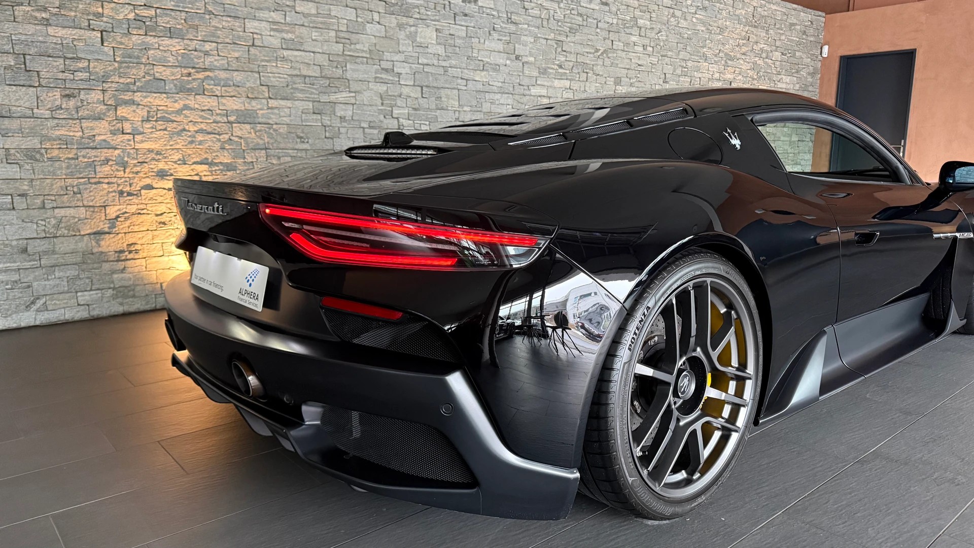 MASERATI MC 20 Novitec-image-13