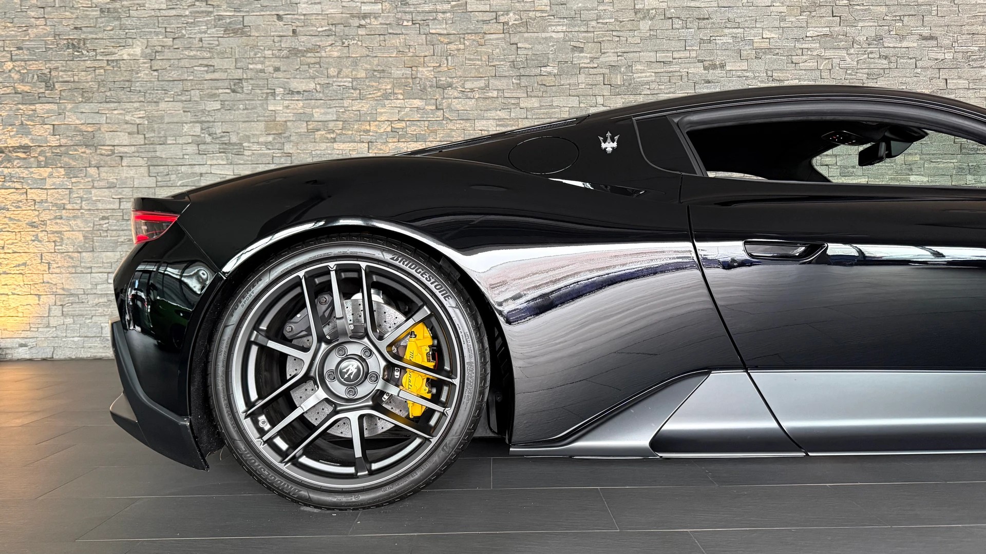 MASERATI MC 20 Novitec-image-15