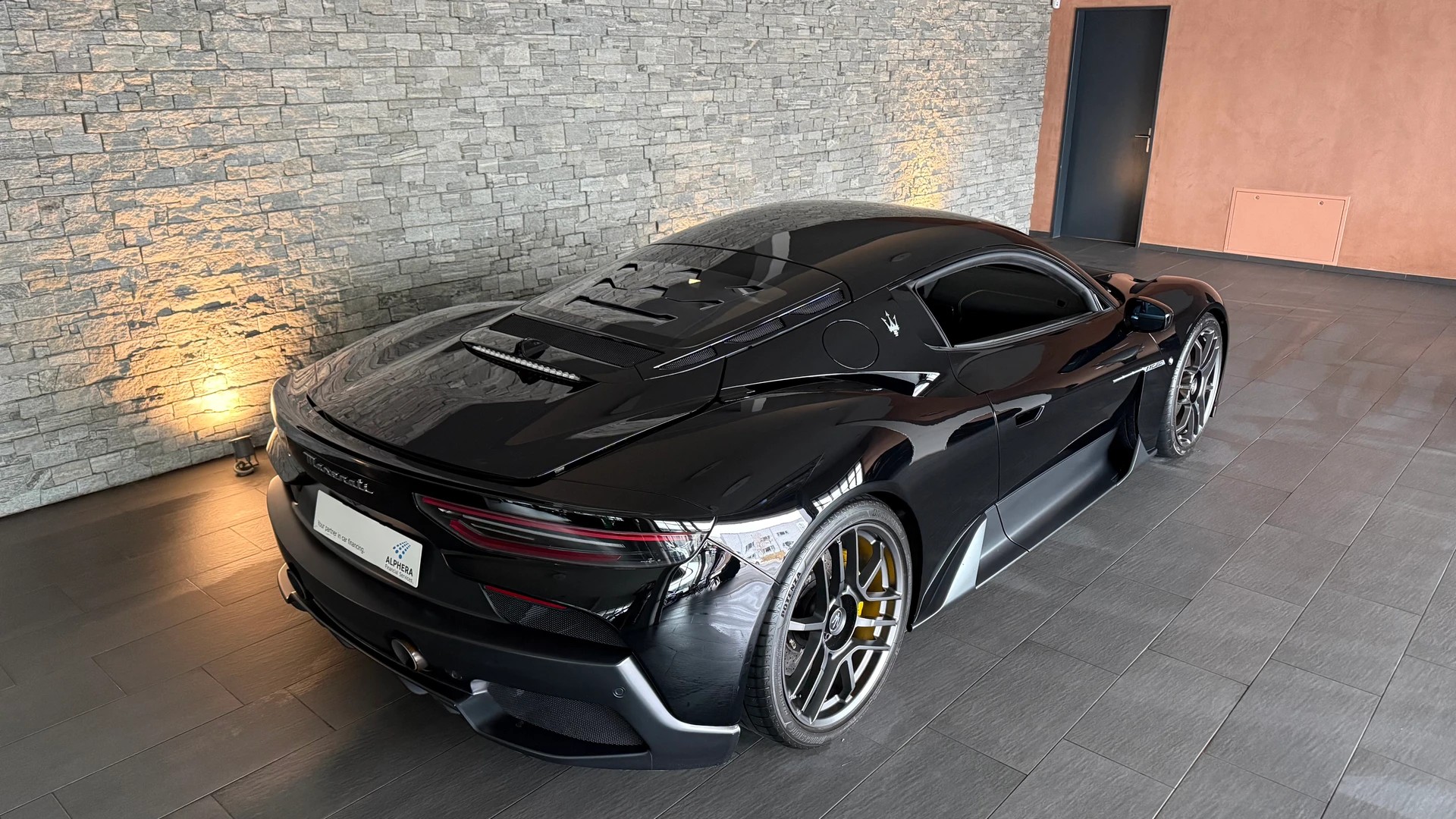 MASERATI MC 20 Novitec-image-3