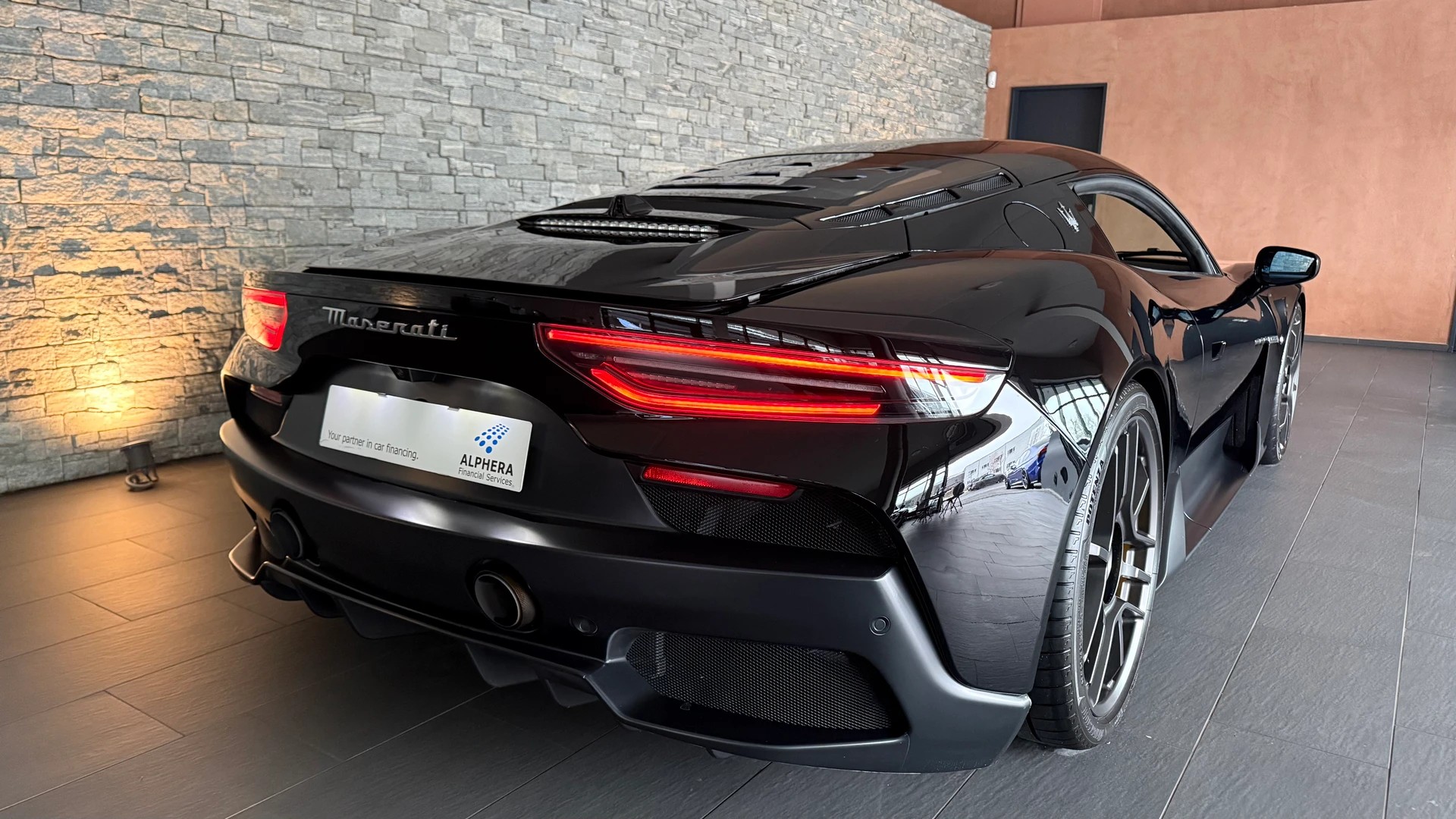 MASERATI MC 20 Novitec-image-9