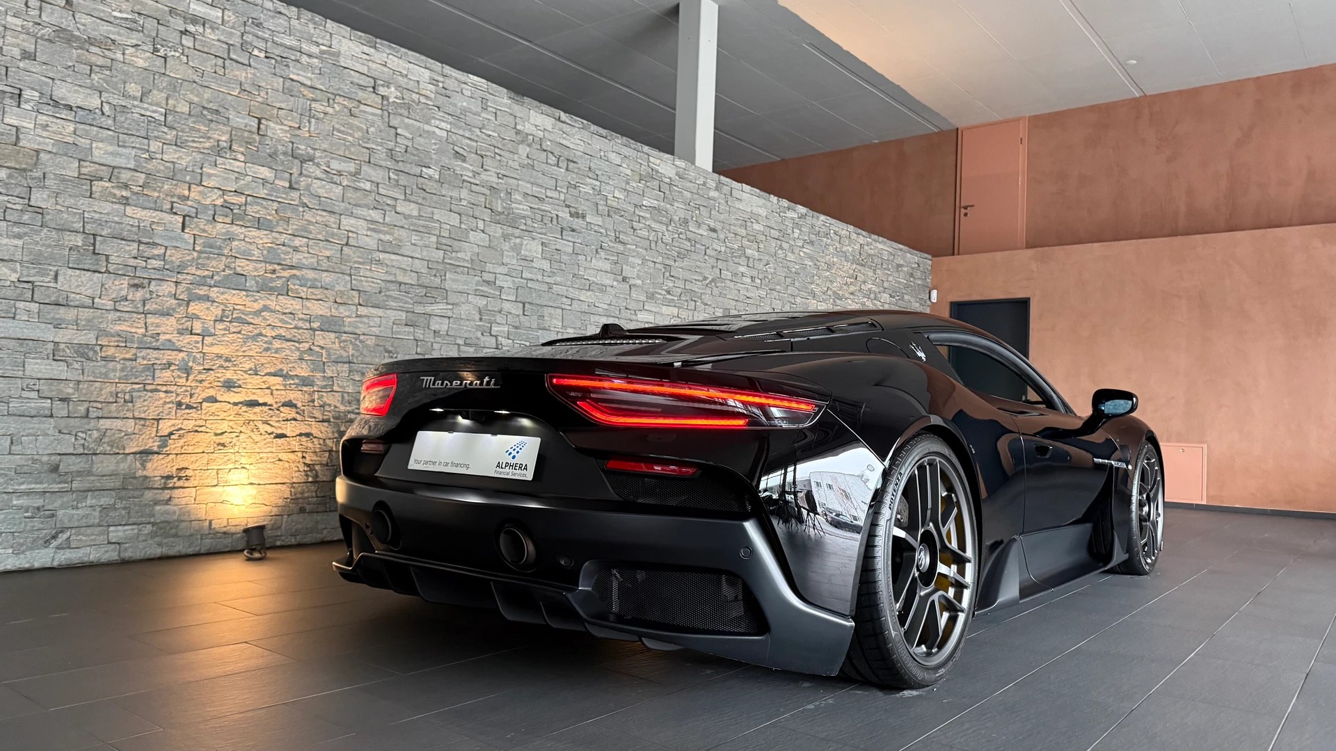 MASERATI MC 20 Novitec-image-4