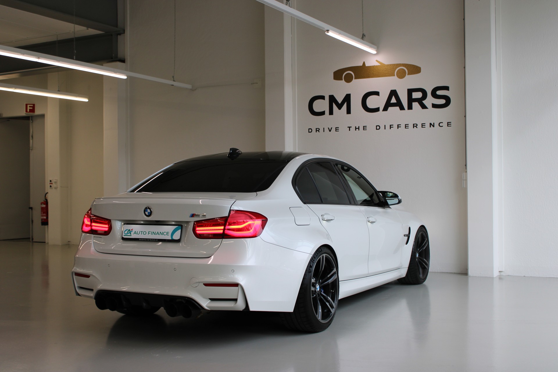 BMW M3 Drivelogic-image-6