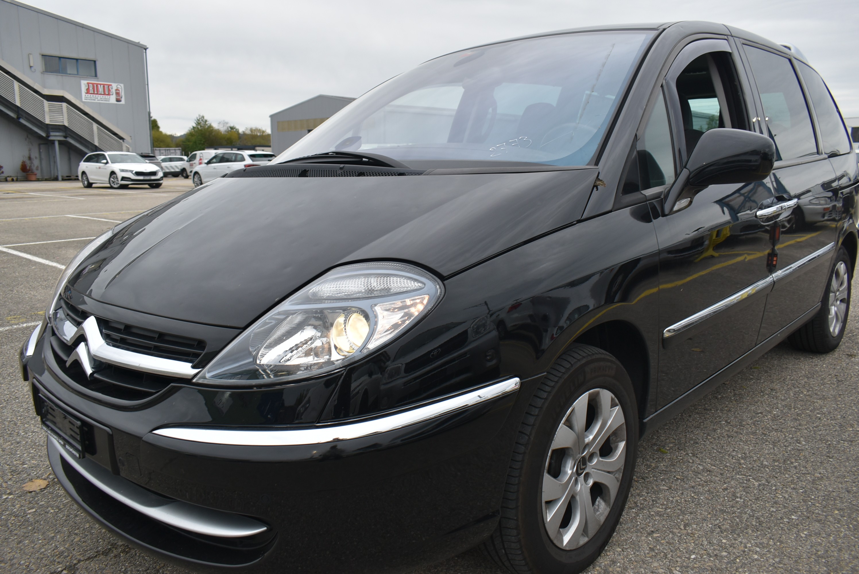 Car photo