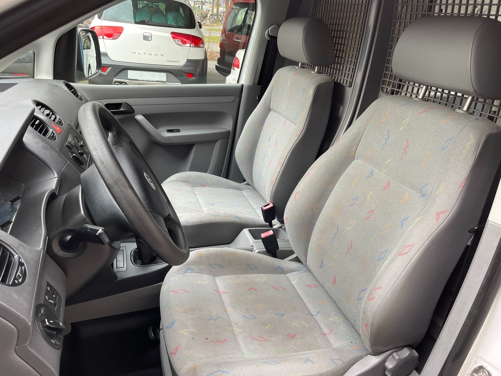VW Caddy 2.0 EcoFuel-image-7