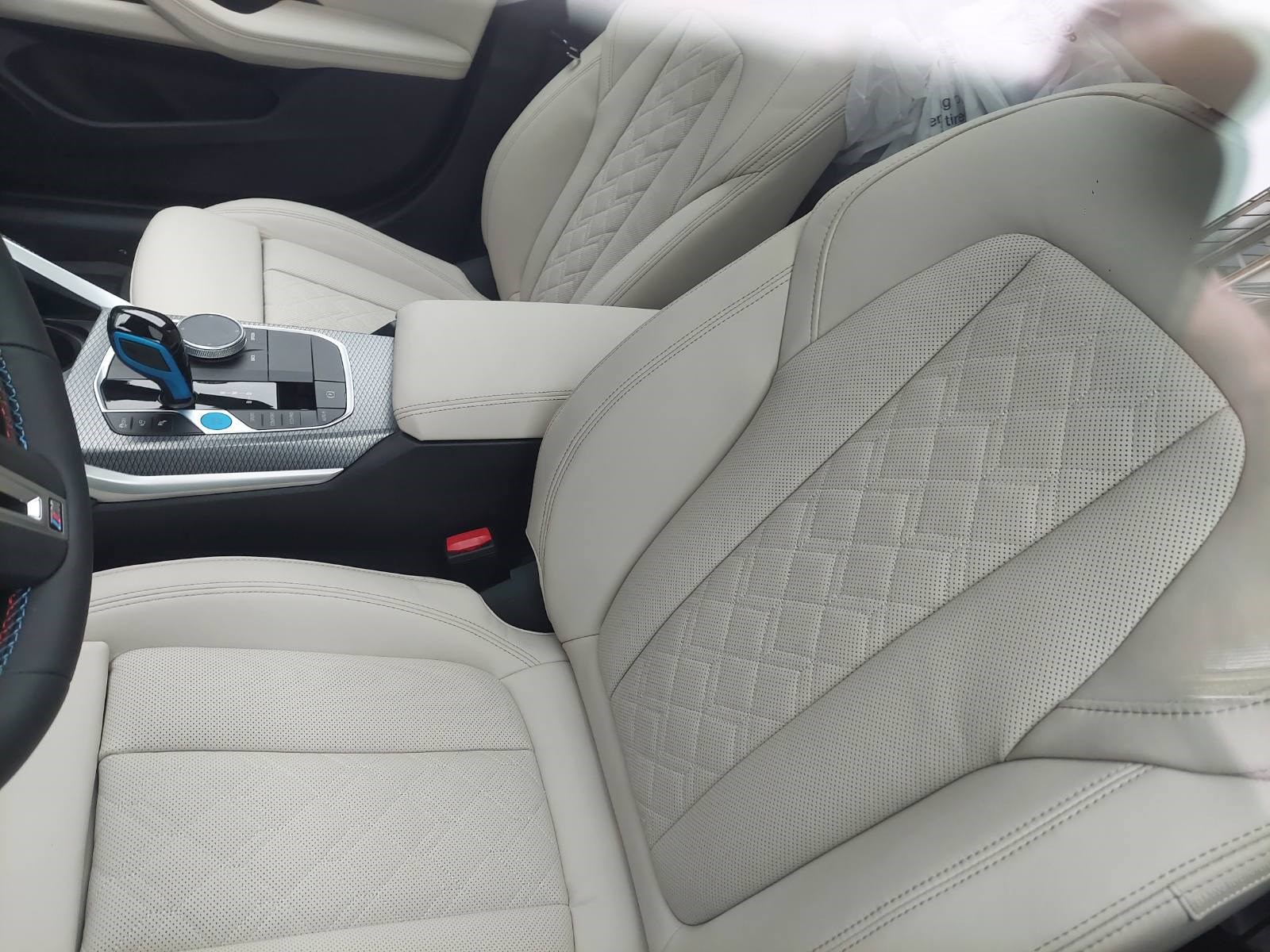 BMW i4 M50 M Sport Pro-image-1