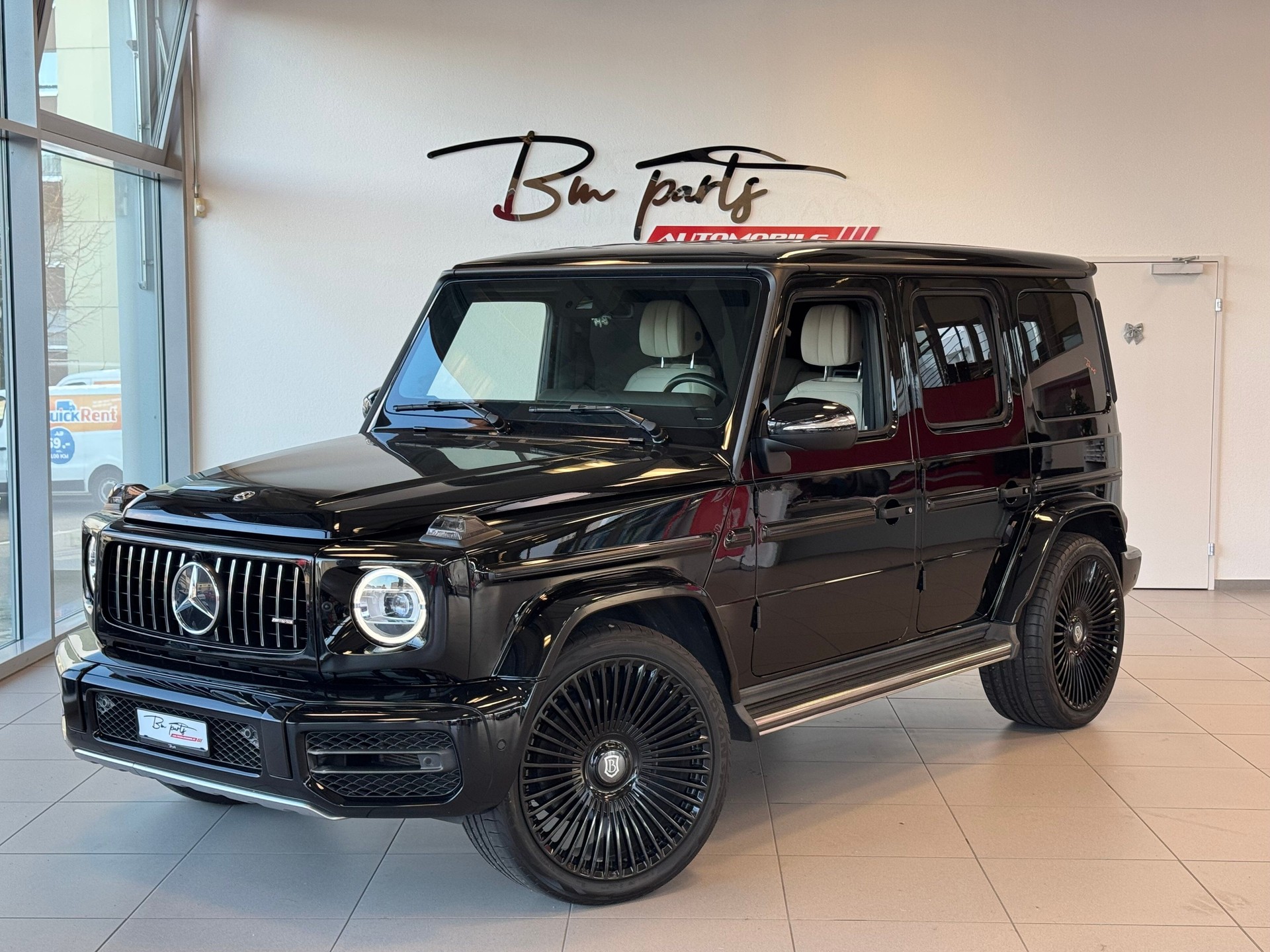 MERCEDES-BENZ G 350 d AMG Line 9G-Tronic-image-1