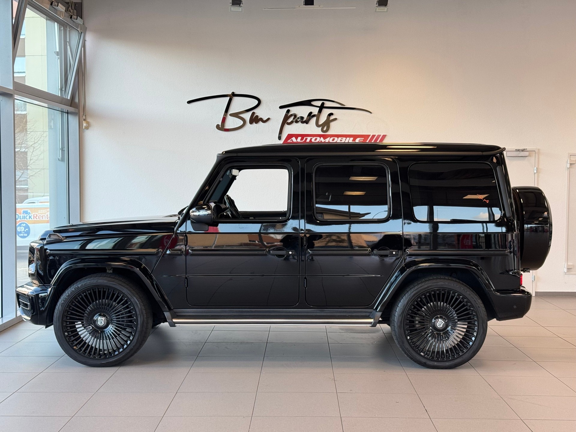 MERCEDES-BENZ G 350 d AMG Line 9G-Tronic-image-2