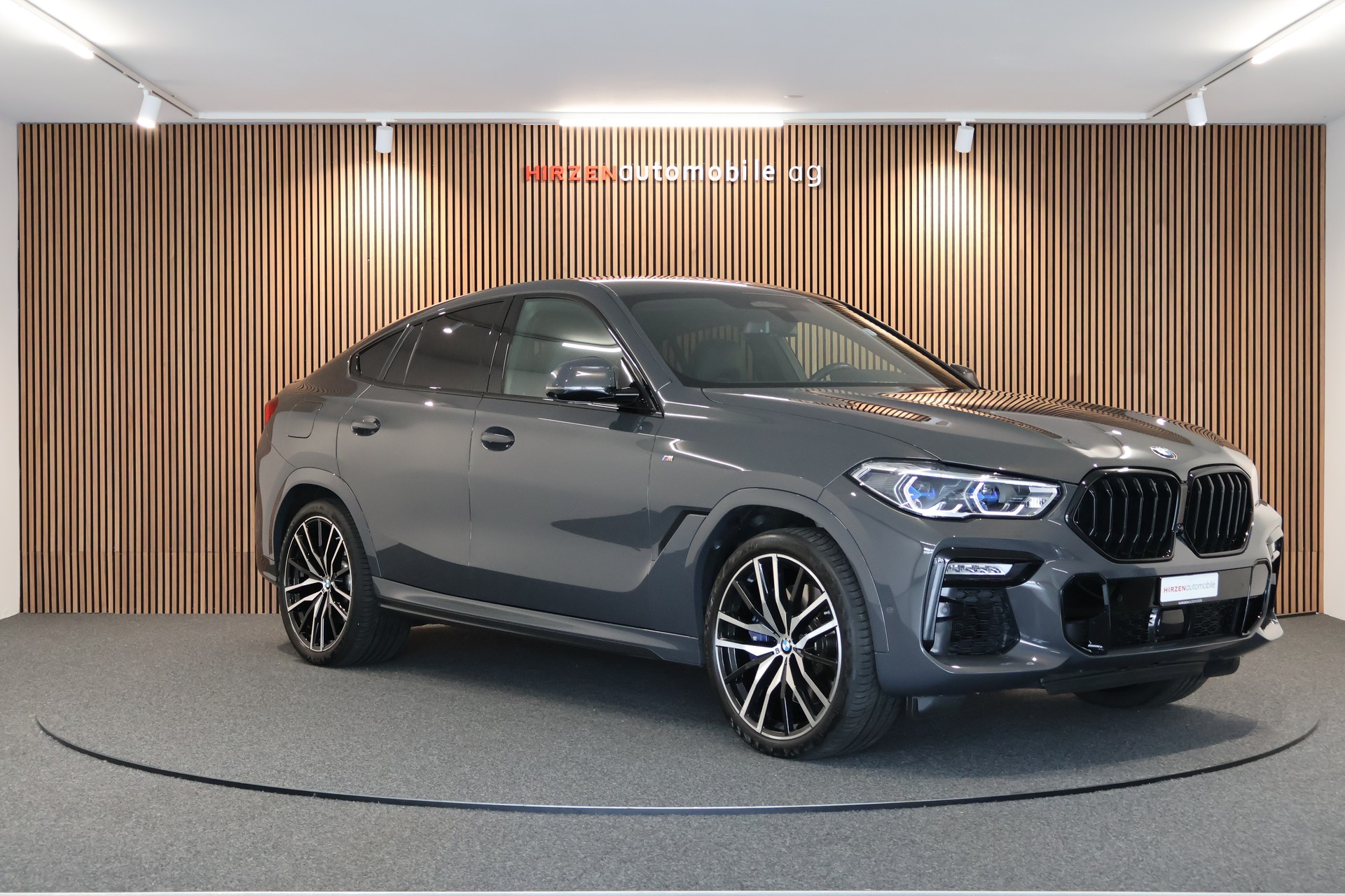 BMW X6 M50i Steptronic-image-6