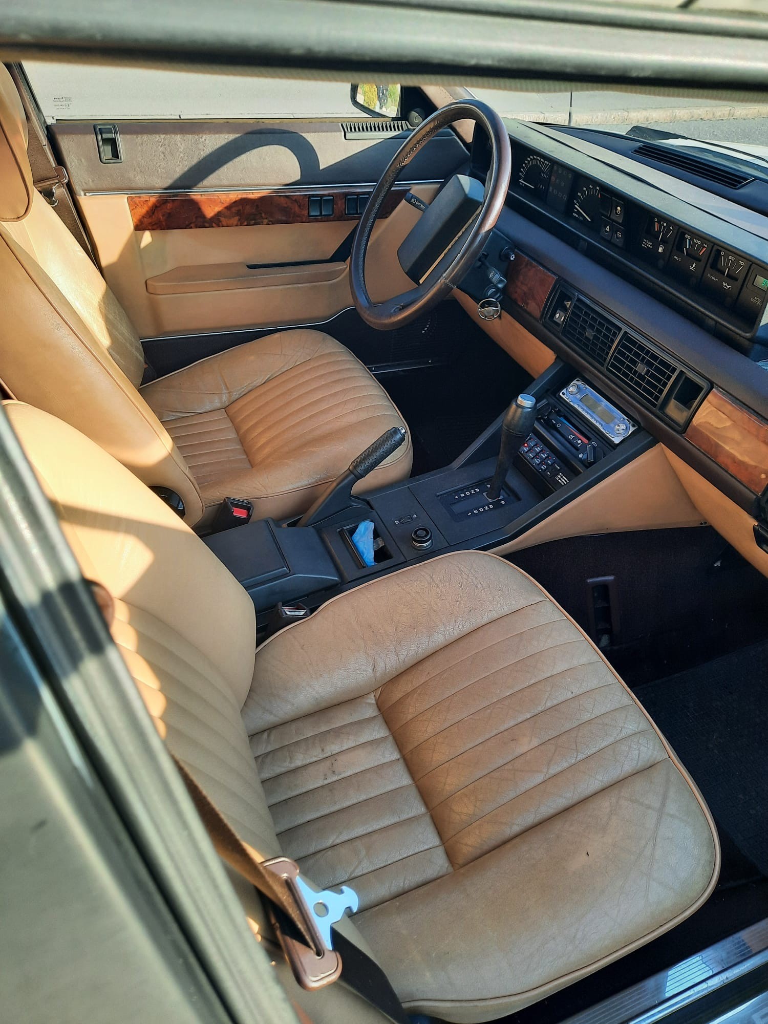 ROVER 2600 Vanden Plas-image-3