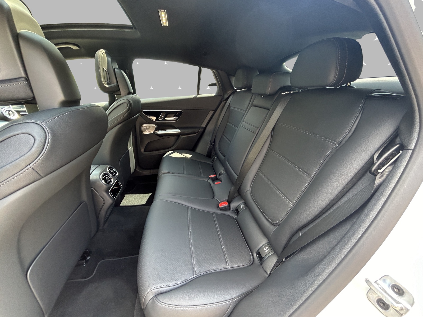 MERCEDES-BENZ GLC Coupé 300 de 4Matic 9G-Tronic-image-10