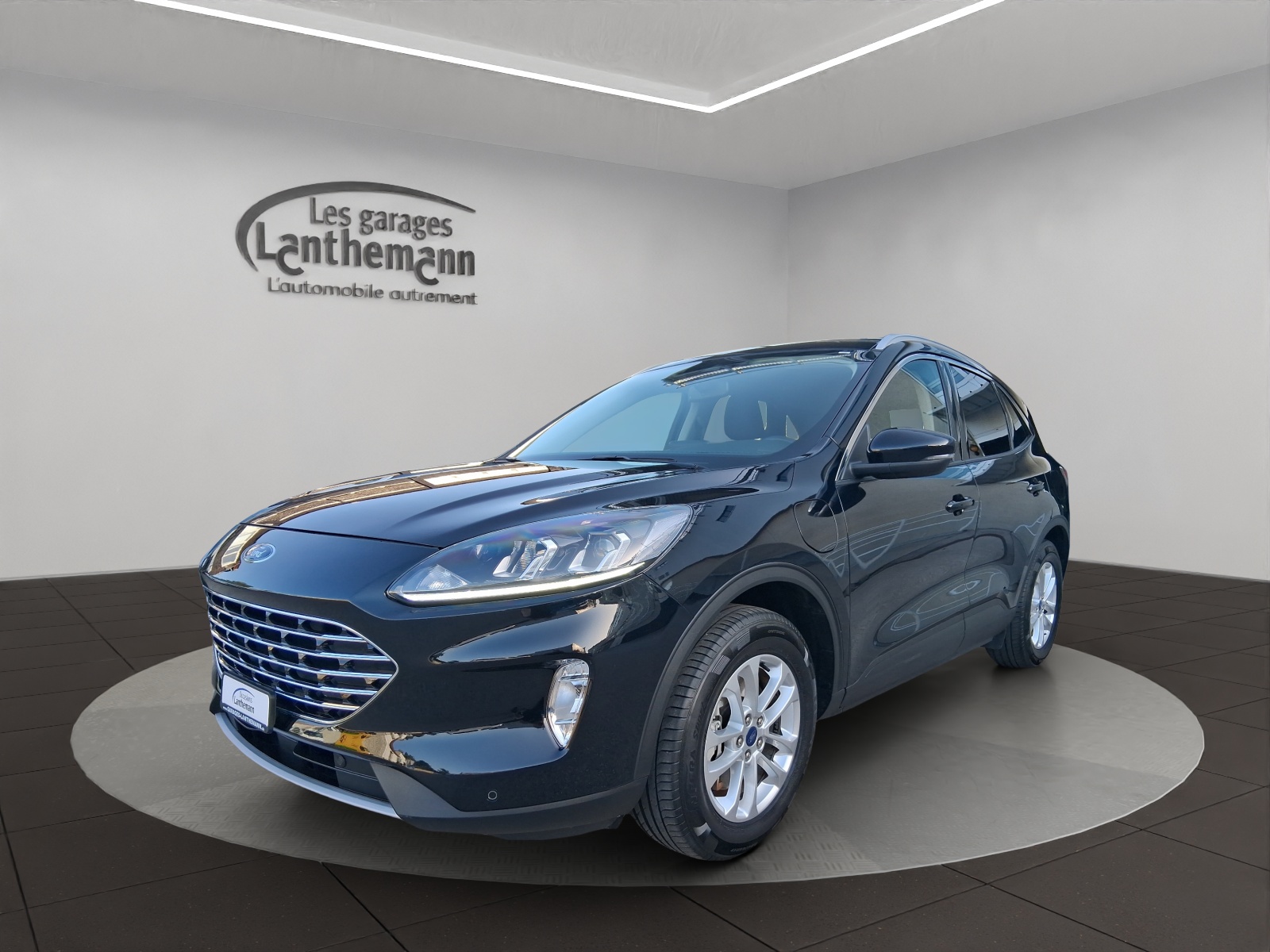 FORD Kuga 2.5 PHEV Titanium 2WD-image-0