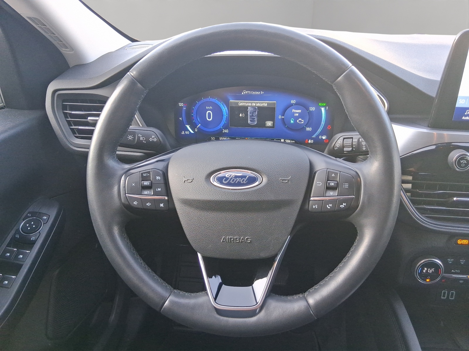 FORD Kuga 2.5 PHEV Titanium 2WD-image-10