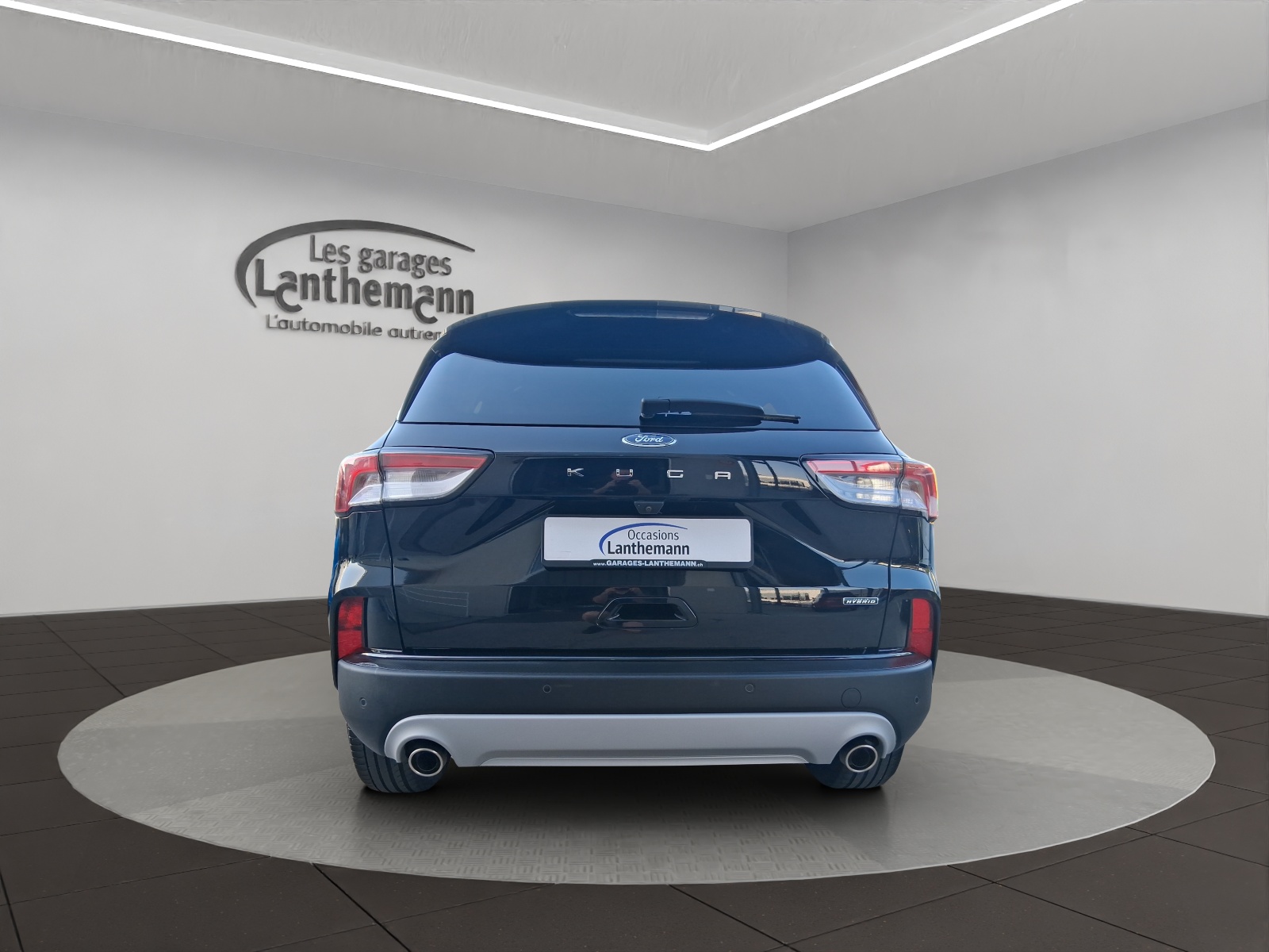 FORD Kuga 2.5 PHEV Titanium 2WD-image-3