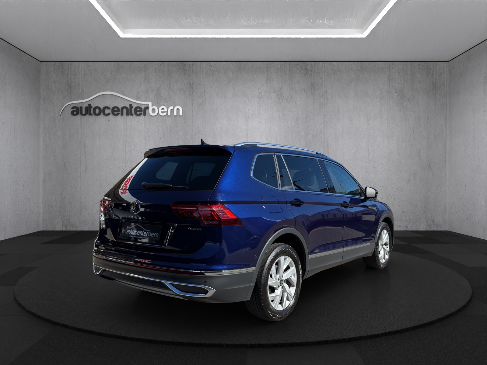 VW Tiguan Allspace 2.0 TDI SCR Elegance 4Motion DSG (7-Plätzer)-image-6