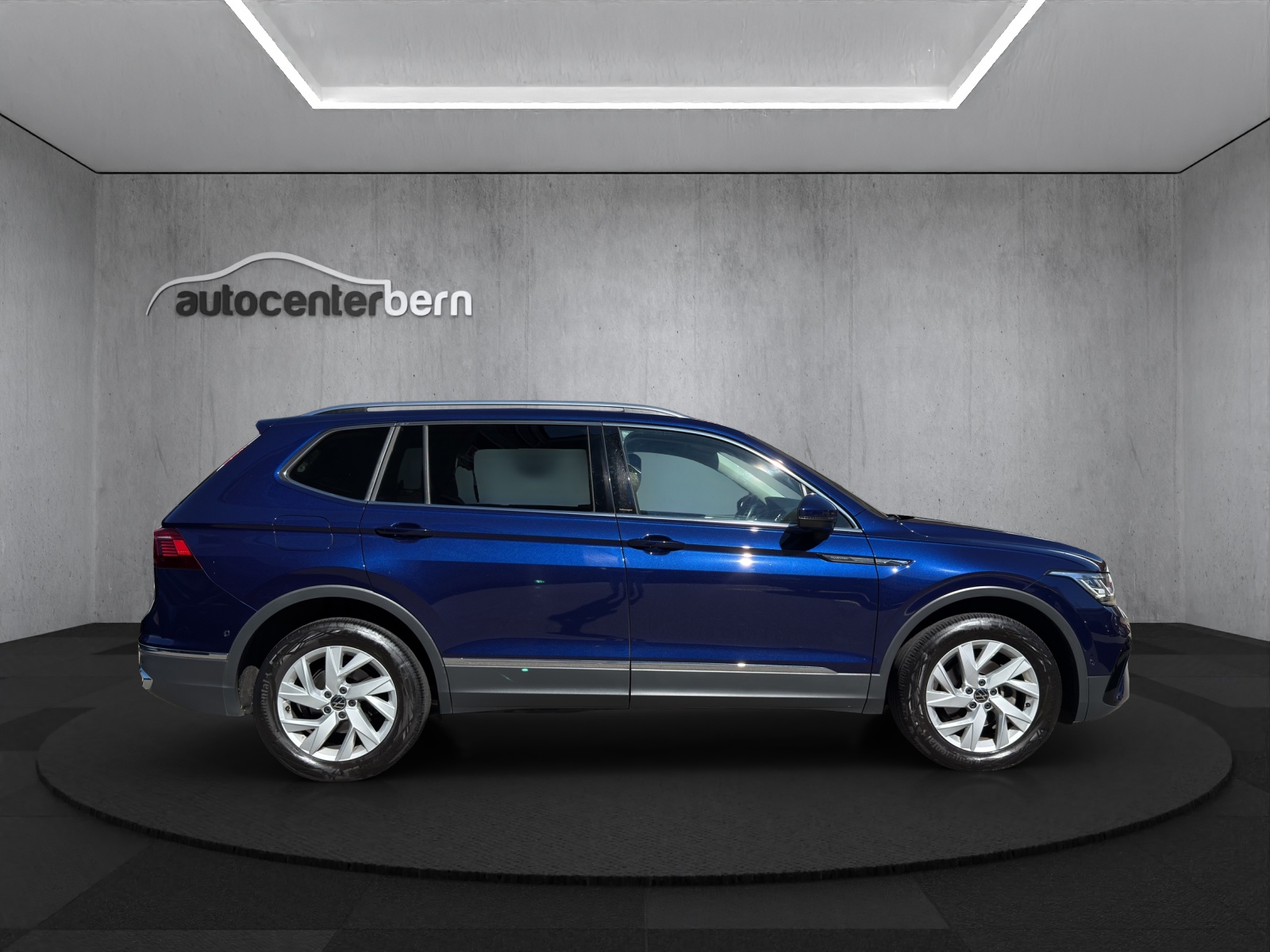 VW Tiguan Allspace 2.0 TDI SCR Elegance 4Motion DSG (7-Plätzer)-image-7