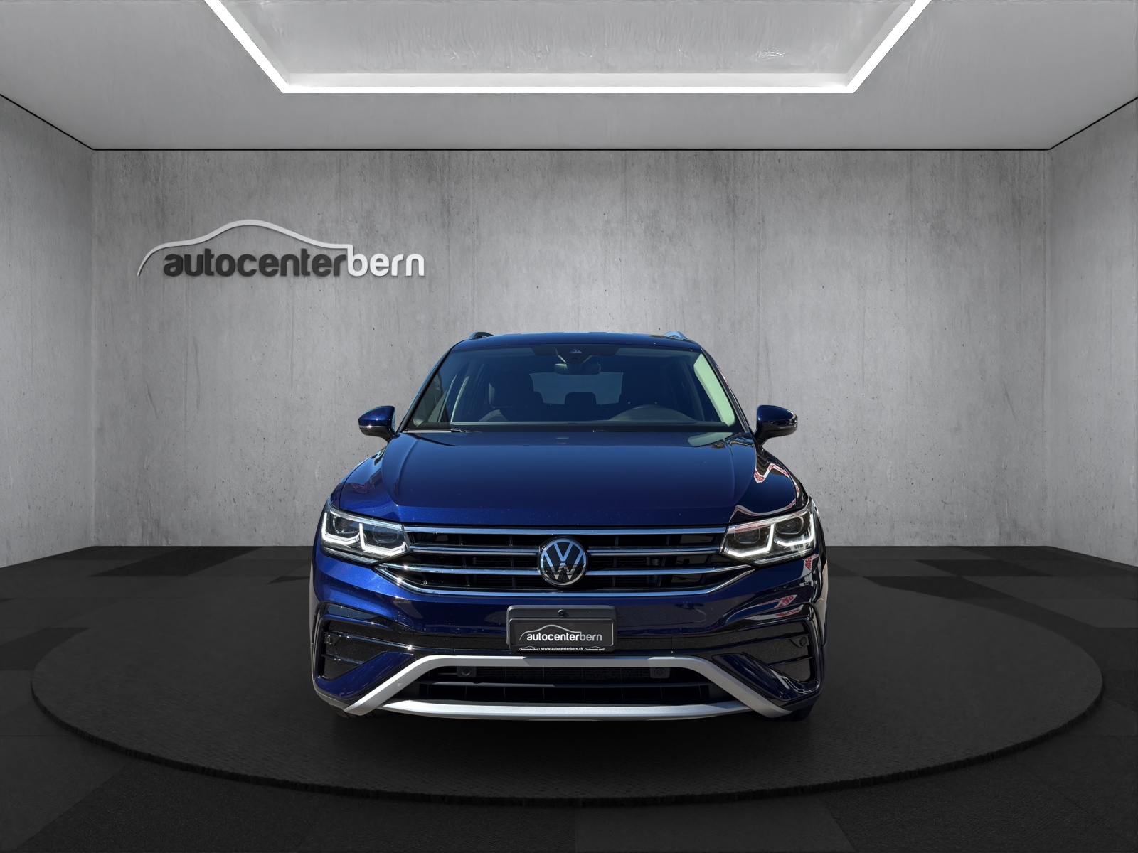 VW Tiguan Allspace 2.0 TDI SCR Elegance 4Motion DSG (7-Plätzer)-image-1