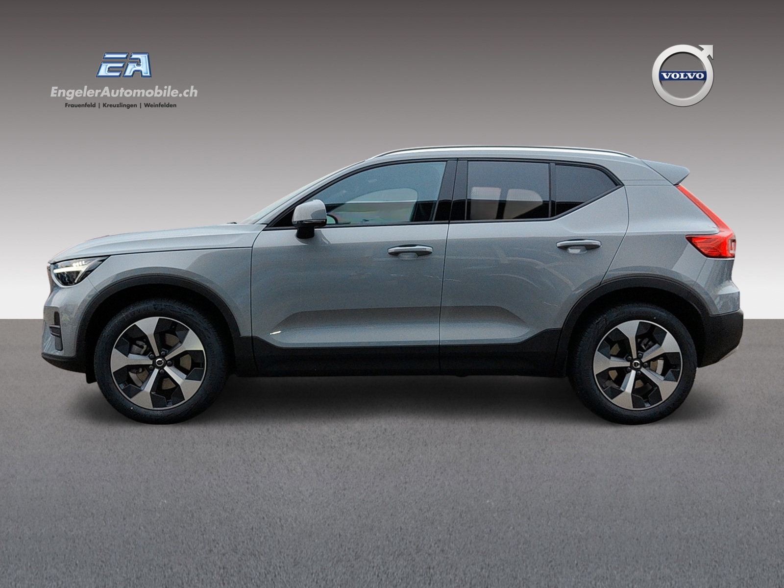 VOLVO XC40 B3 Benzin Mild Hybrid Xcite DCT-showroom-element-2