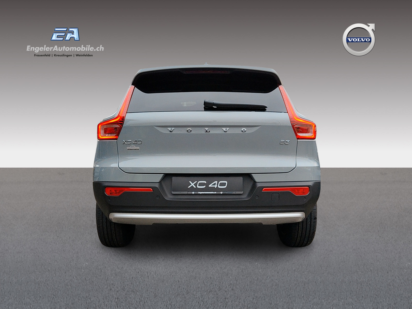 VOLVO XC40 B3 Benzin Mild Hybrid Xcite DCT-image-4