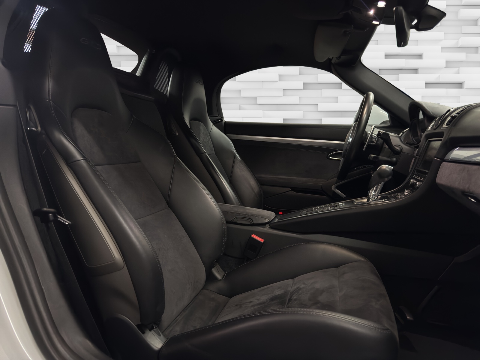 PORSCHE Boxster GTS 3.4 PDK-image-17