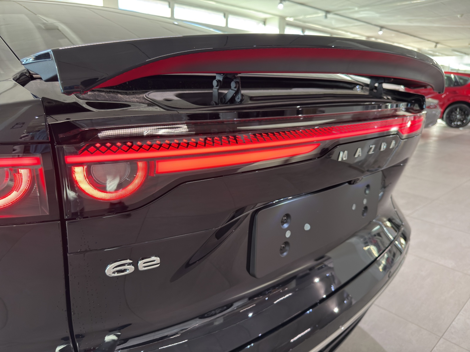 MAZDA 6e 80kWH/245 Takumi Longe Range-image-9