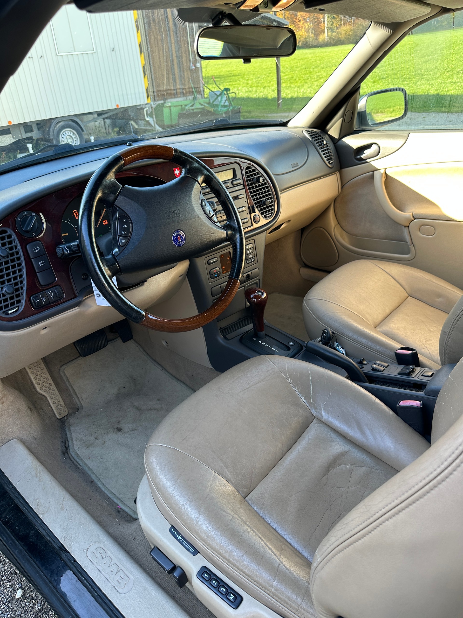 SAAB 9-3 2.0i-16 LPT-image-4