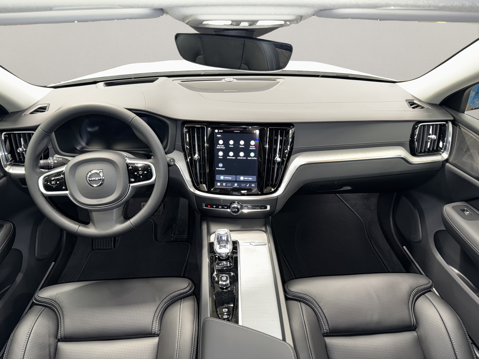 VOLVO V60 2.0 B4 Ultra Dark-image-8
