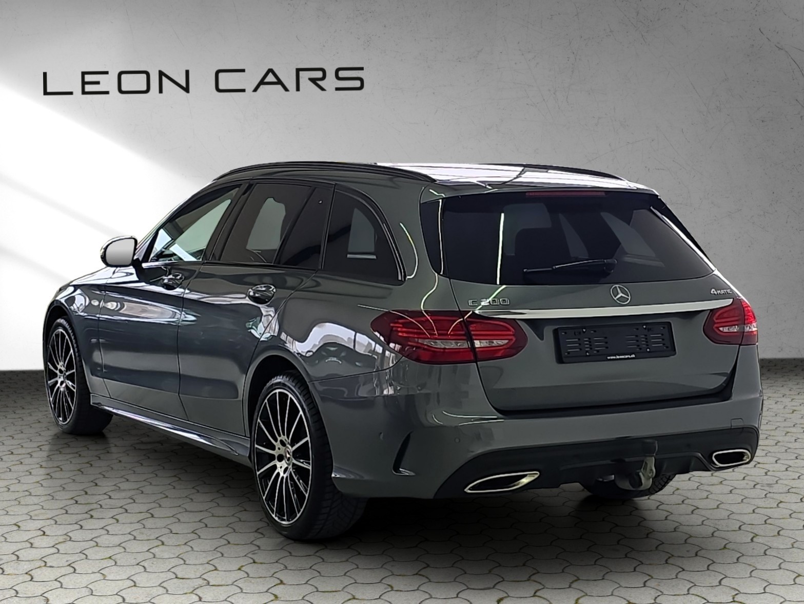 MERCEDES-BENZ C 200 AMG Line 4Matic 9G-Tronic mit AHK-image-3