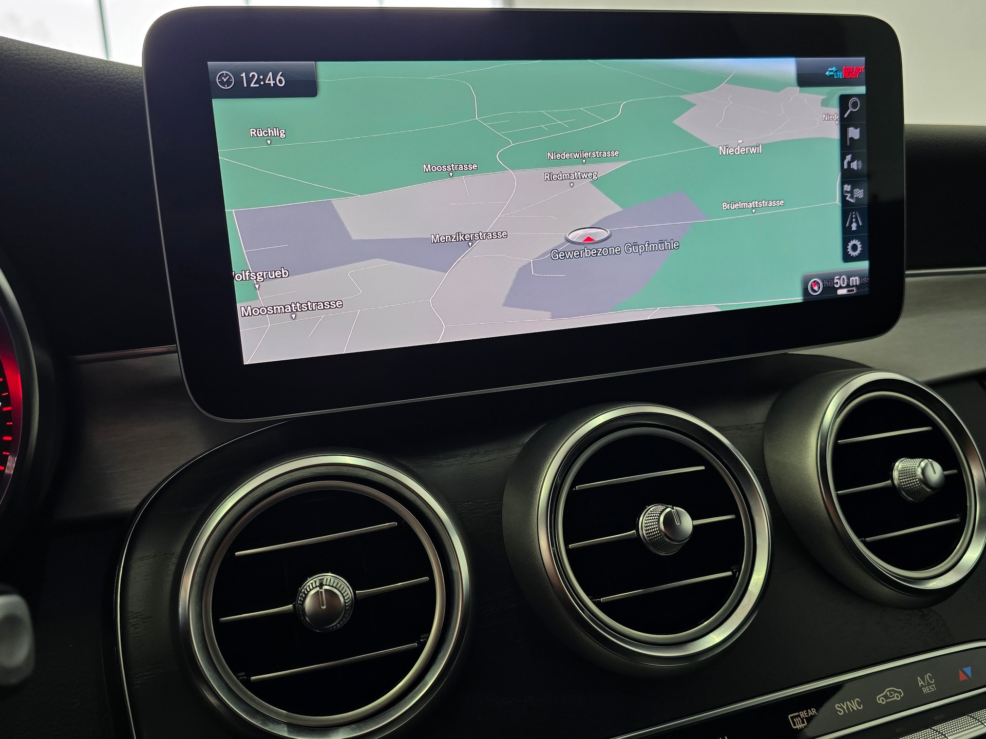 MERCEDES-BENZ C 200 AMG Line 4Matic 9G-Tronic mit AHK-image-15