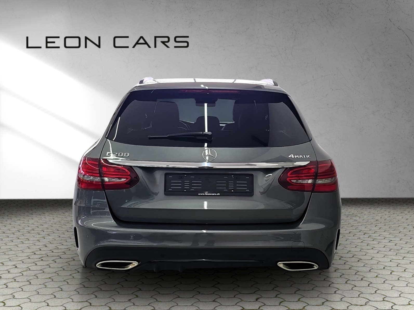 MERCEDES-BENZ C 200 AMG Line 4Matic 9G-Tronic mit AHK-image-4