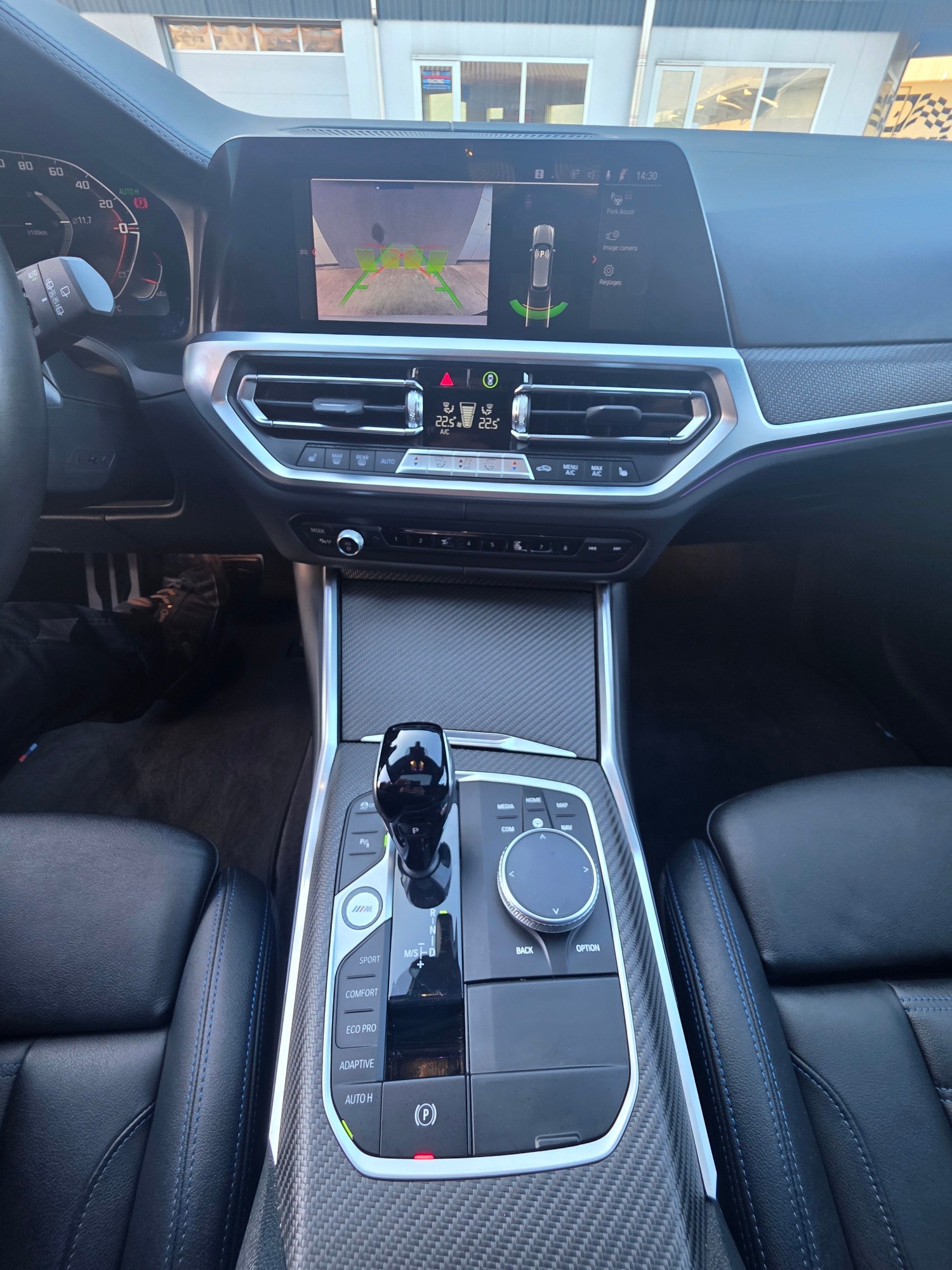 BMW M340i xDrive 48V Touring Steptronic-image-10