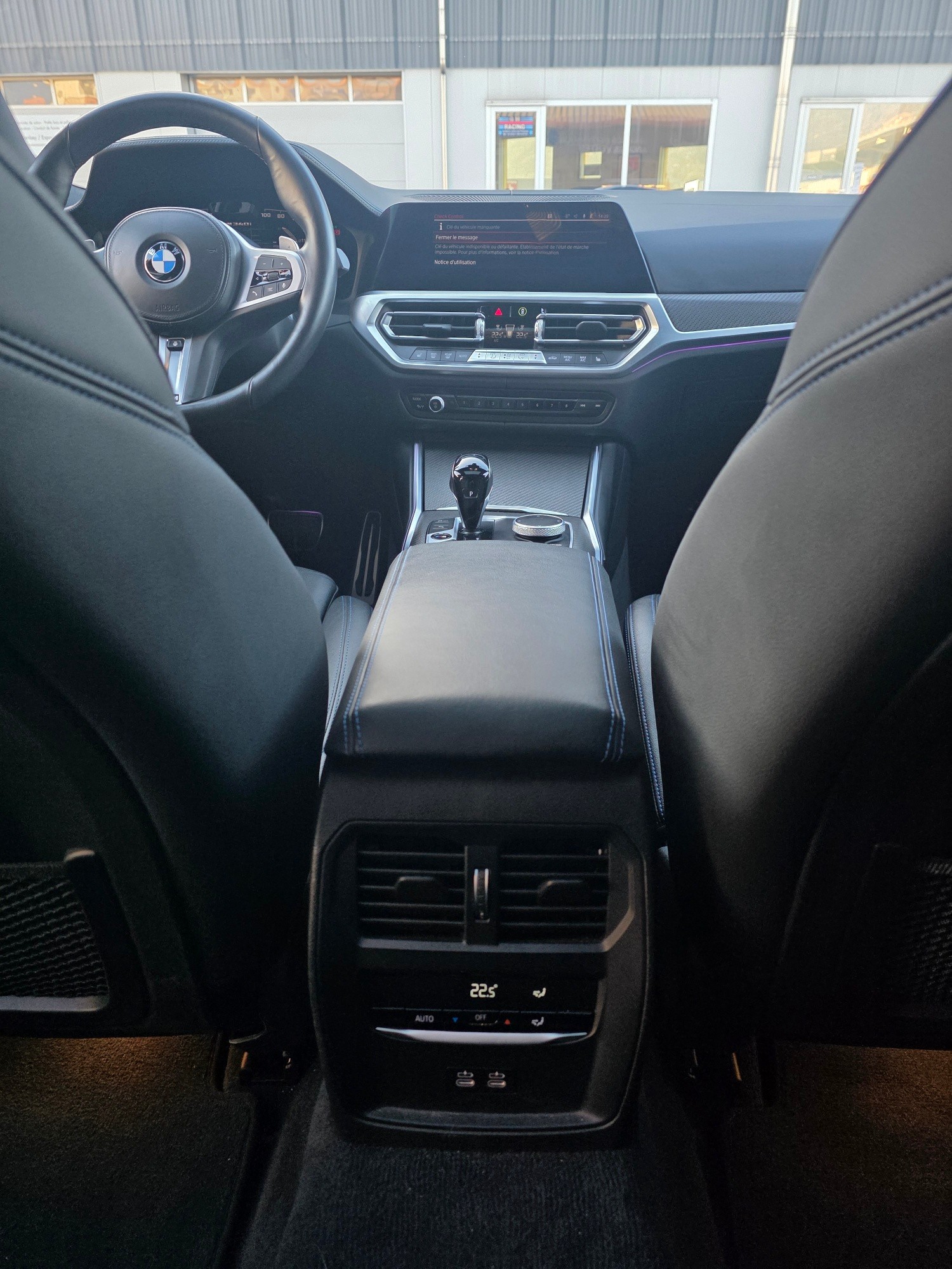 BMW M340i xDrive 48V Touring Steptronic-image-12