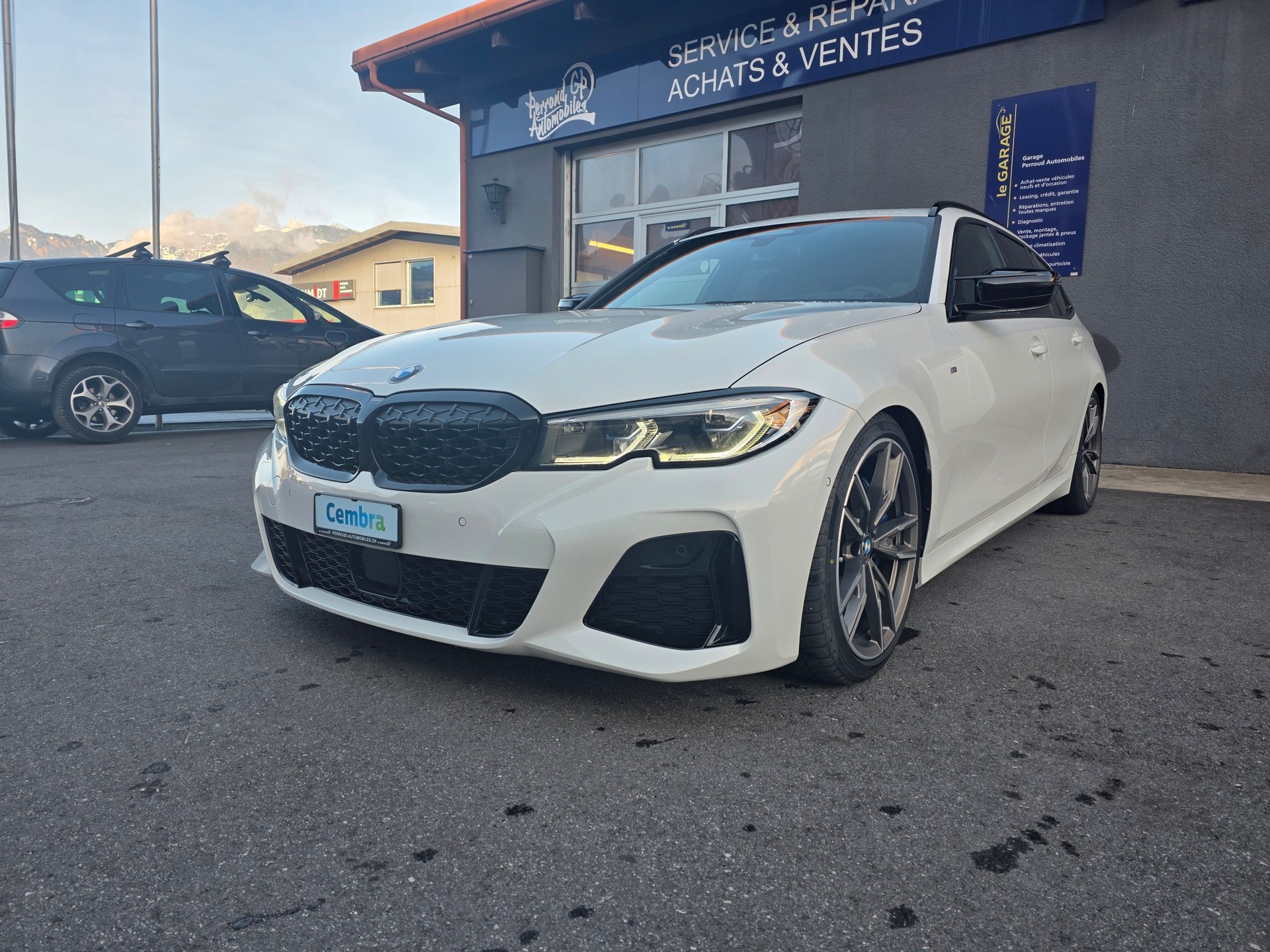BMW M340i xDrive 48V Touring Steptronic