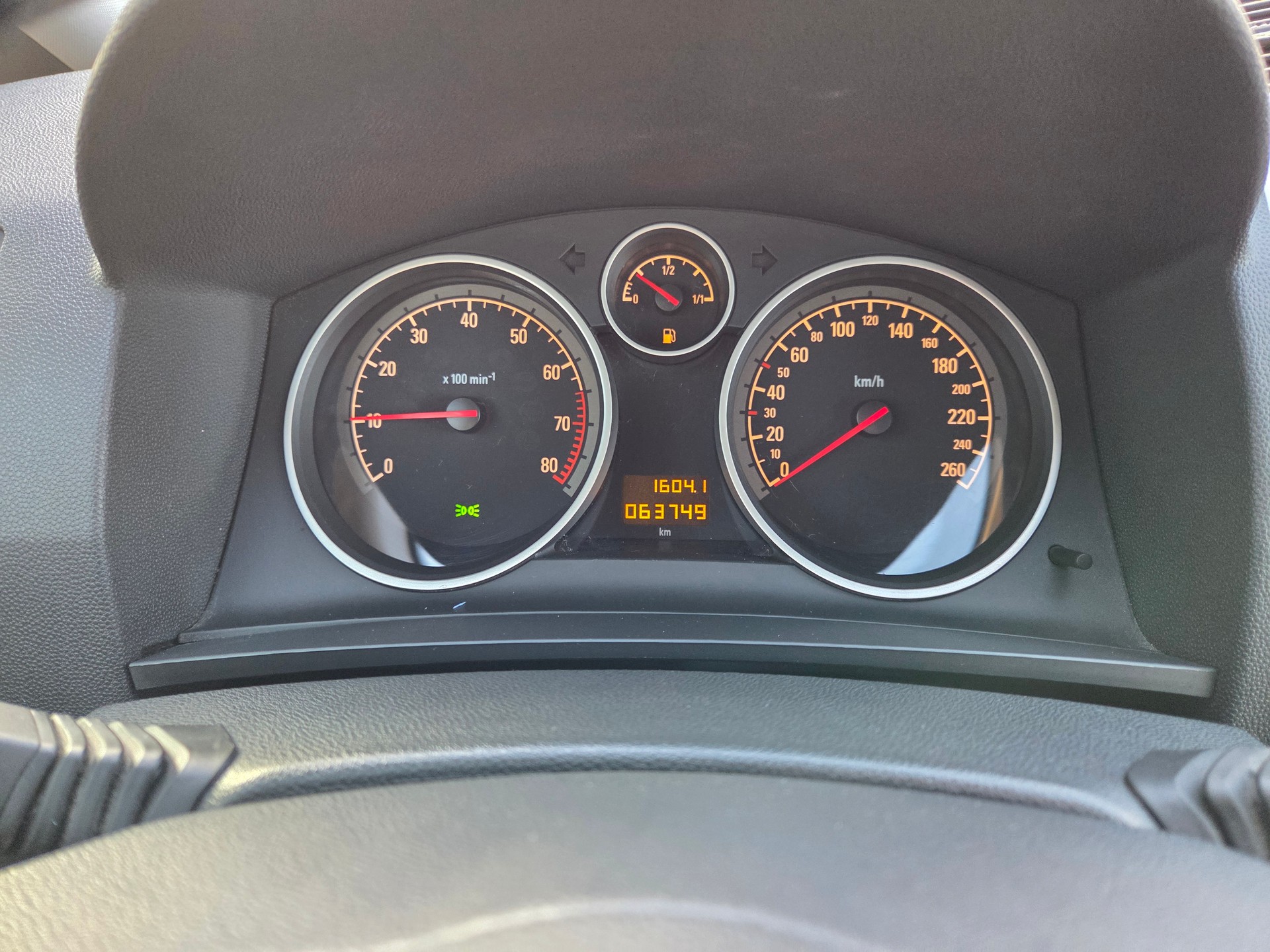 OPEL Zafira 1.8i 16V Enjoy Ausführung 7 Sitzplätze-image-15