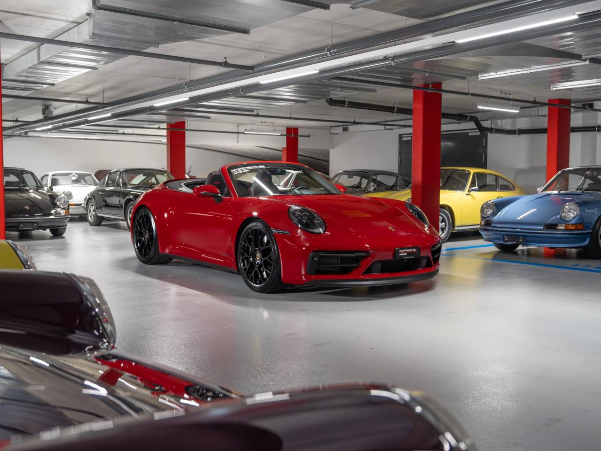 PORSCHE 911 Carrera GTS Cabriolet (MY22)-image-5